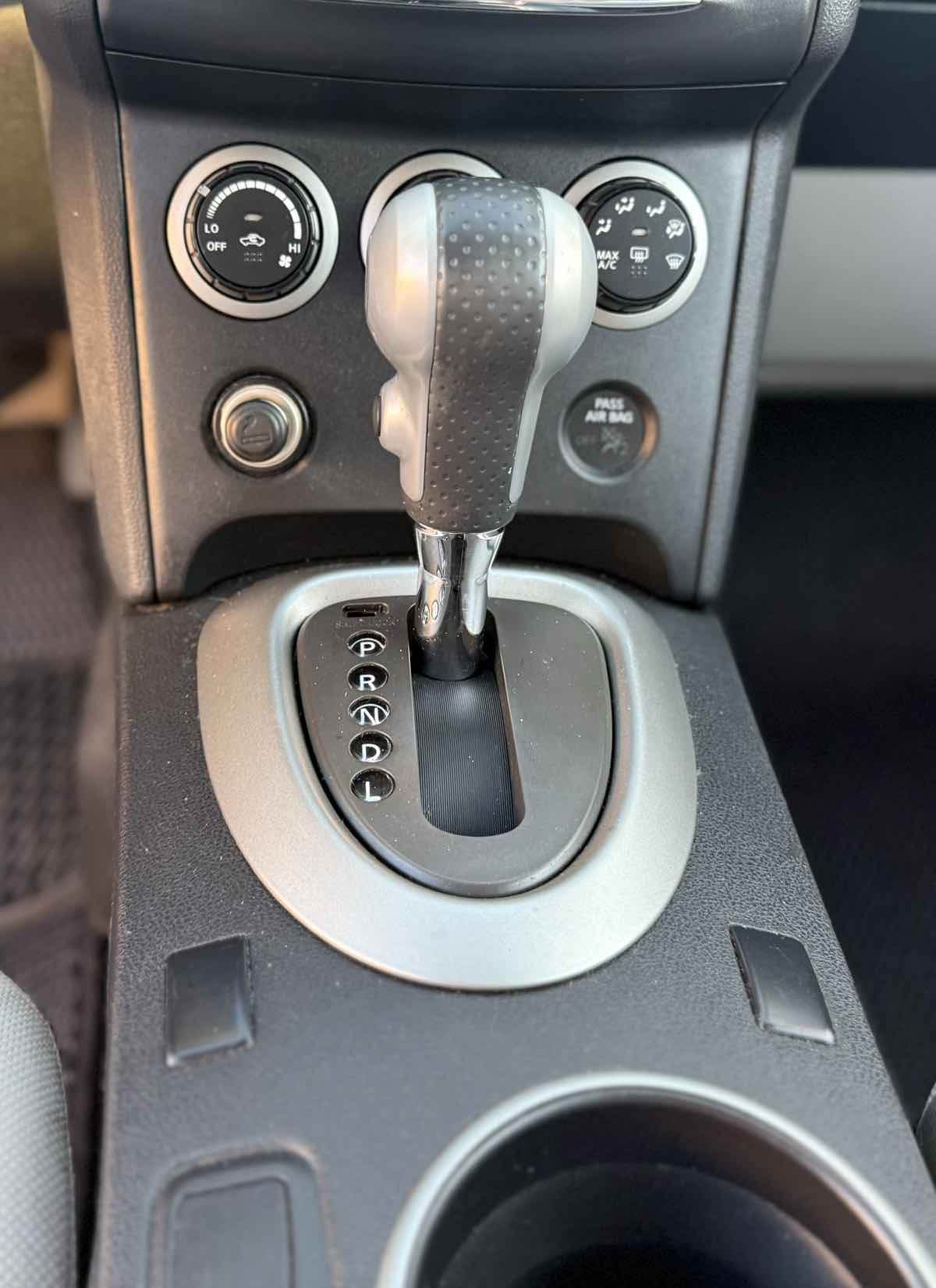 2014 Nissan Rogue Select S photo 20