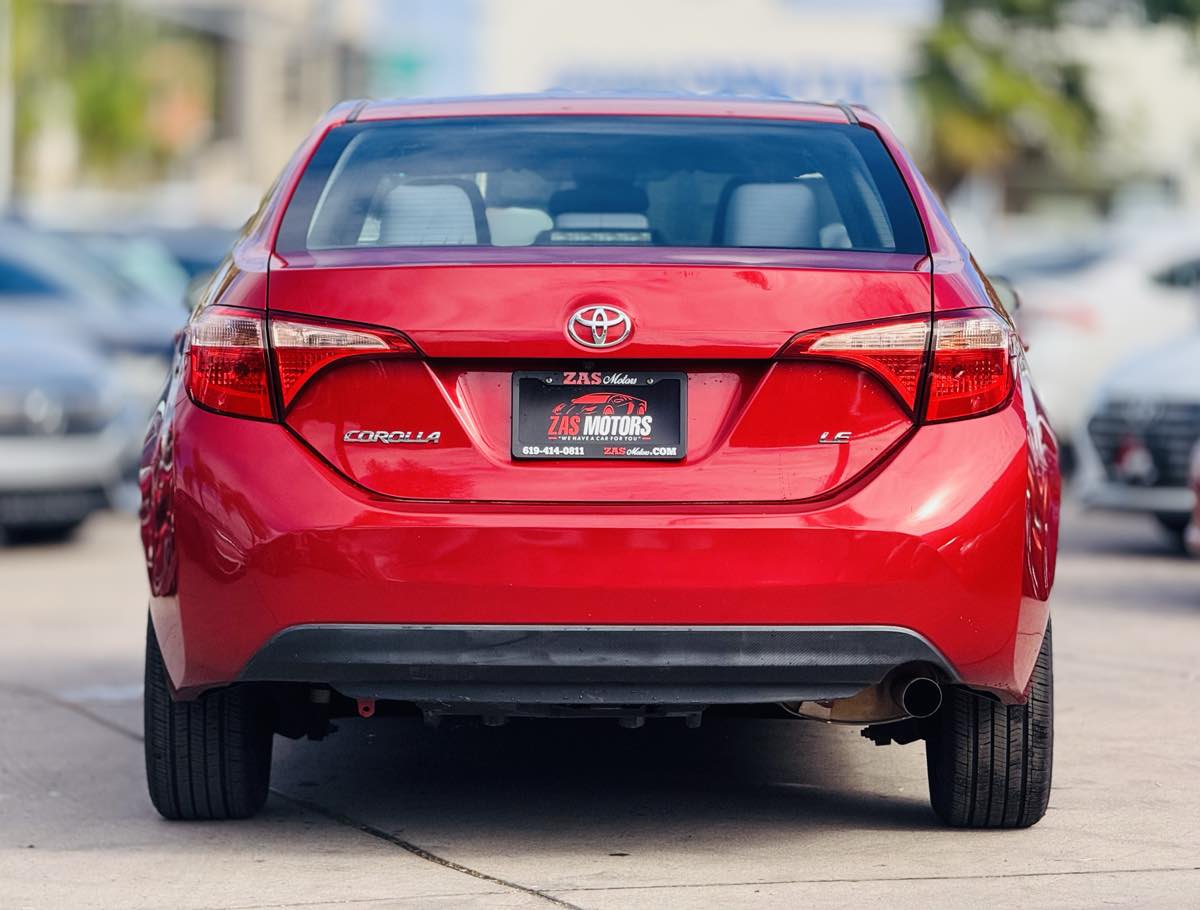 2018 Toyota Corolla XLE XSE photo 6
