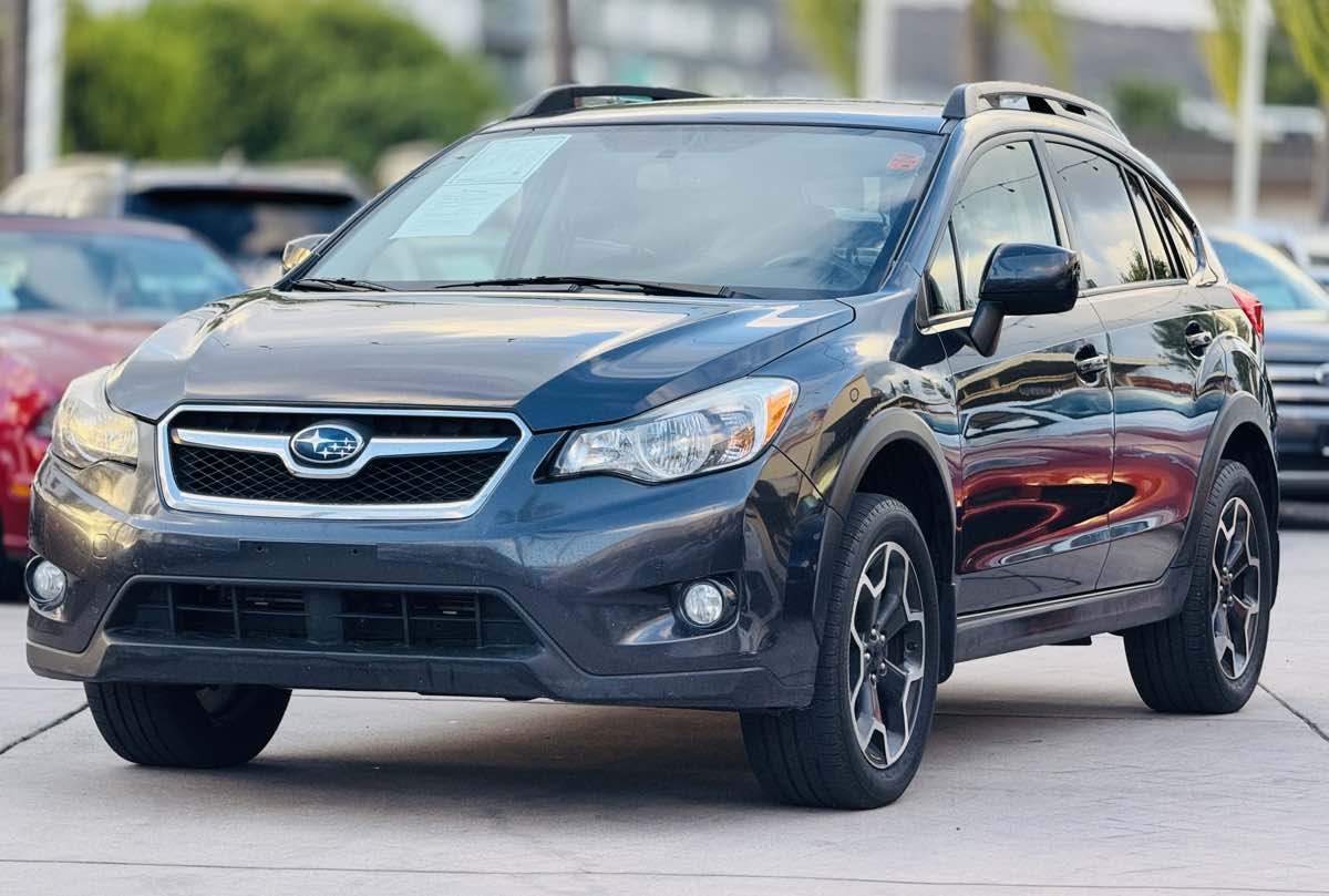 2013 Subaru Crosstrek Premium photo 3
