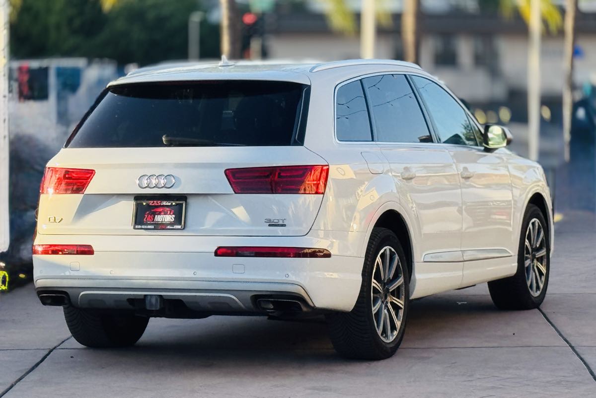 2017 Audi Q7 Premium Plus photo 6