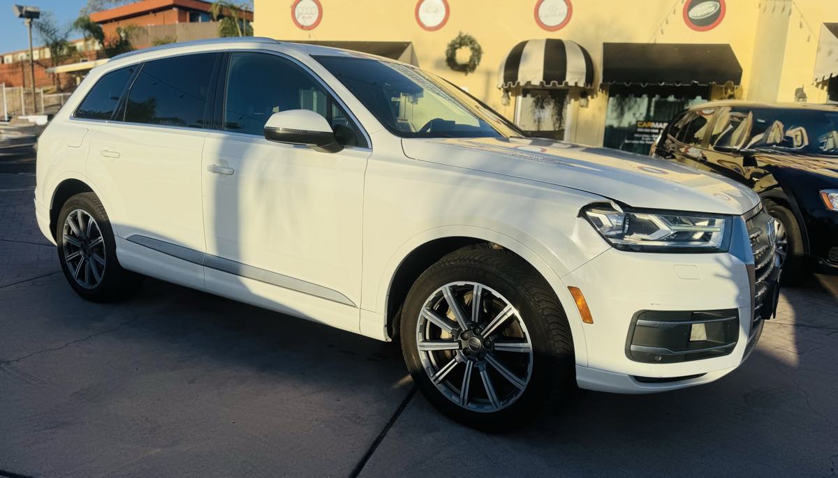 2017 Audi Q7 Premium Plus photo 8