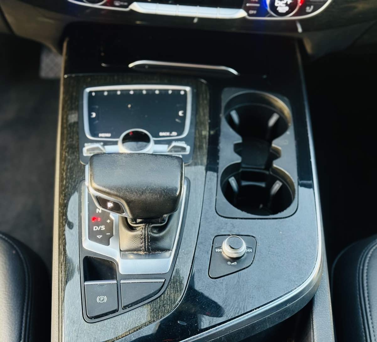 2017 Audi Q7 Premium Plus photo 26