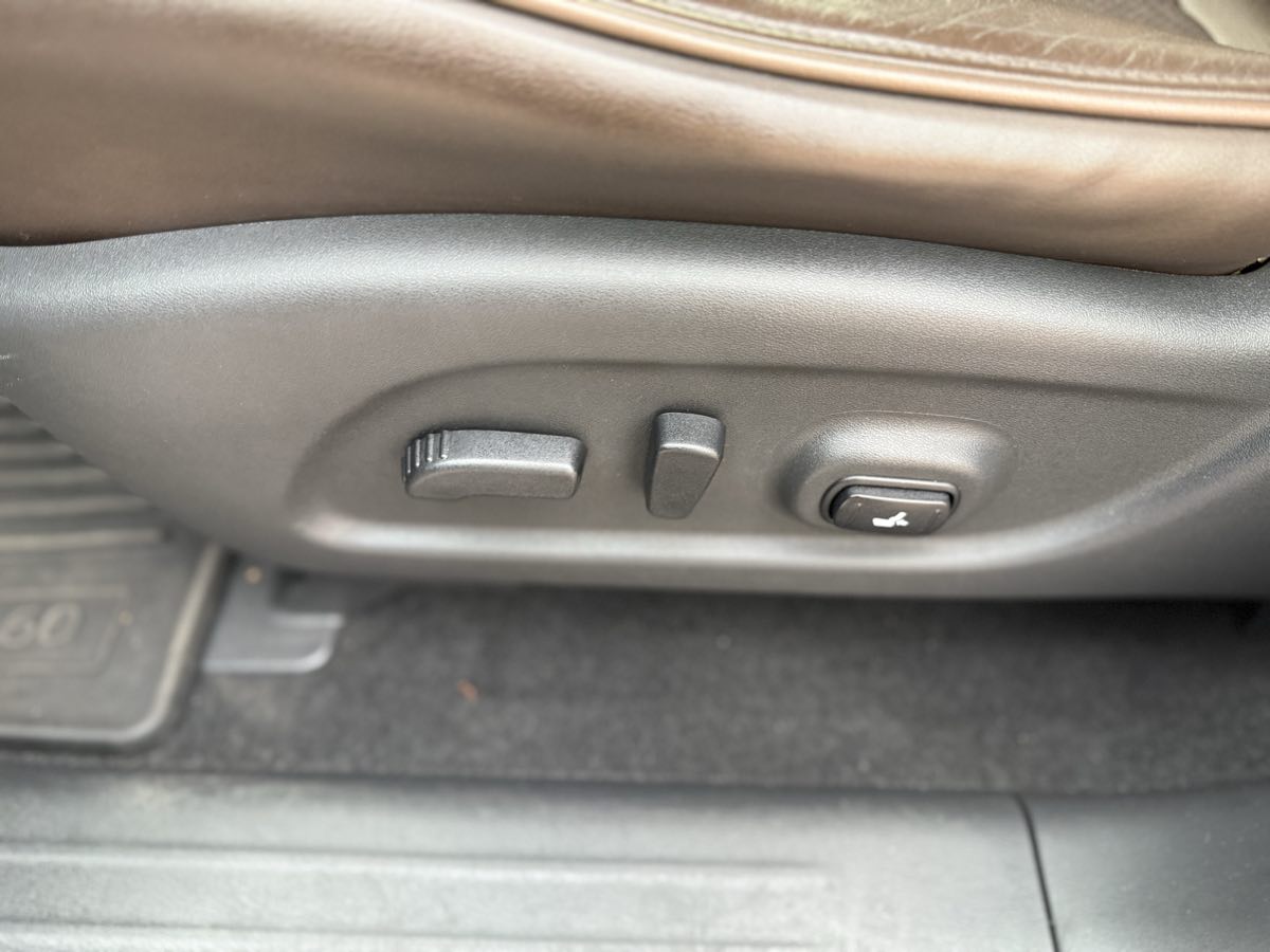2015 Infiniti QX60 photo 22