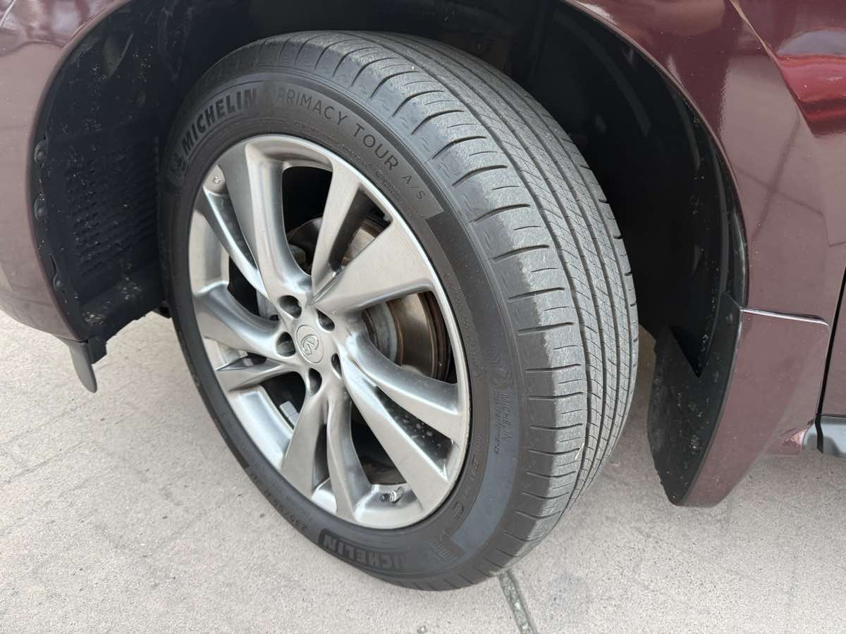2015 Infiniti QX60 photo 24