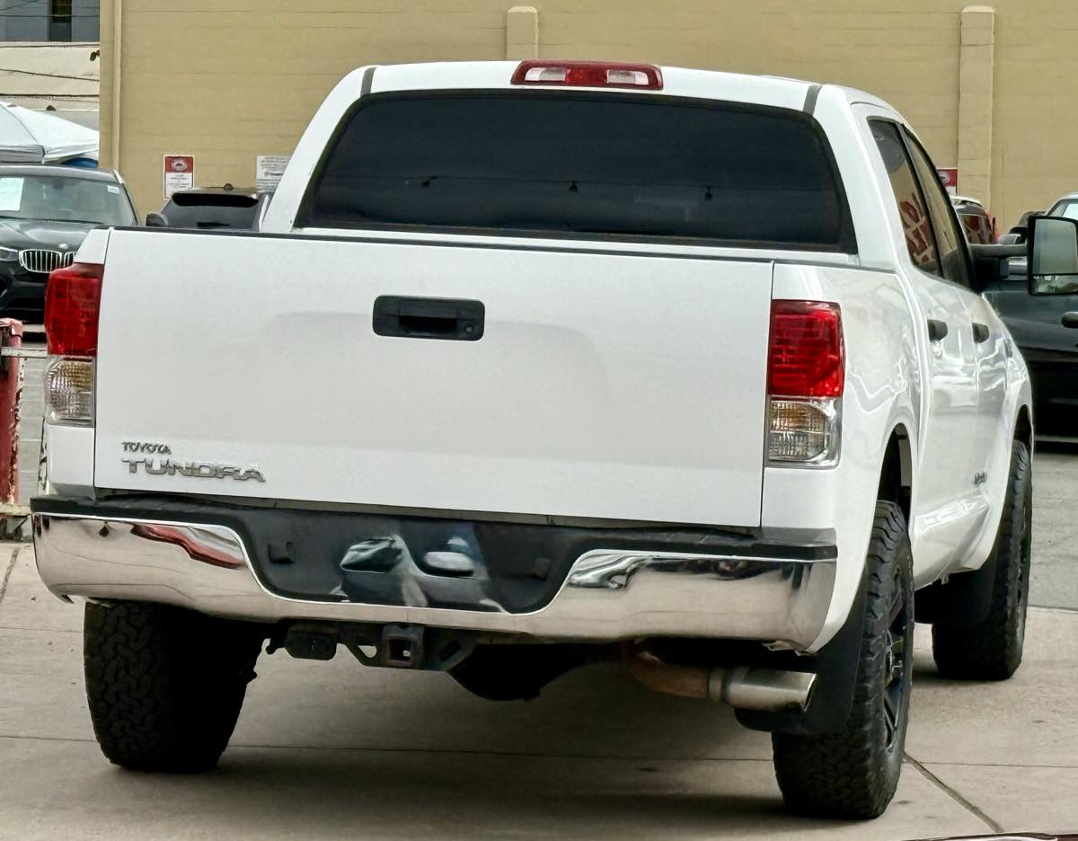 2013 Toyota Tundra SR5 photo 6