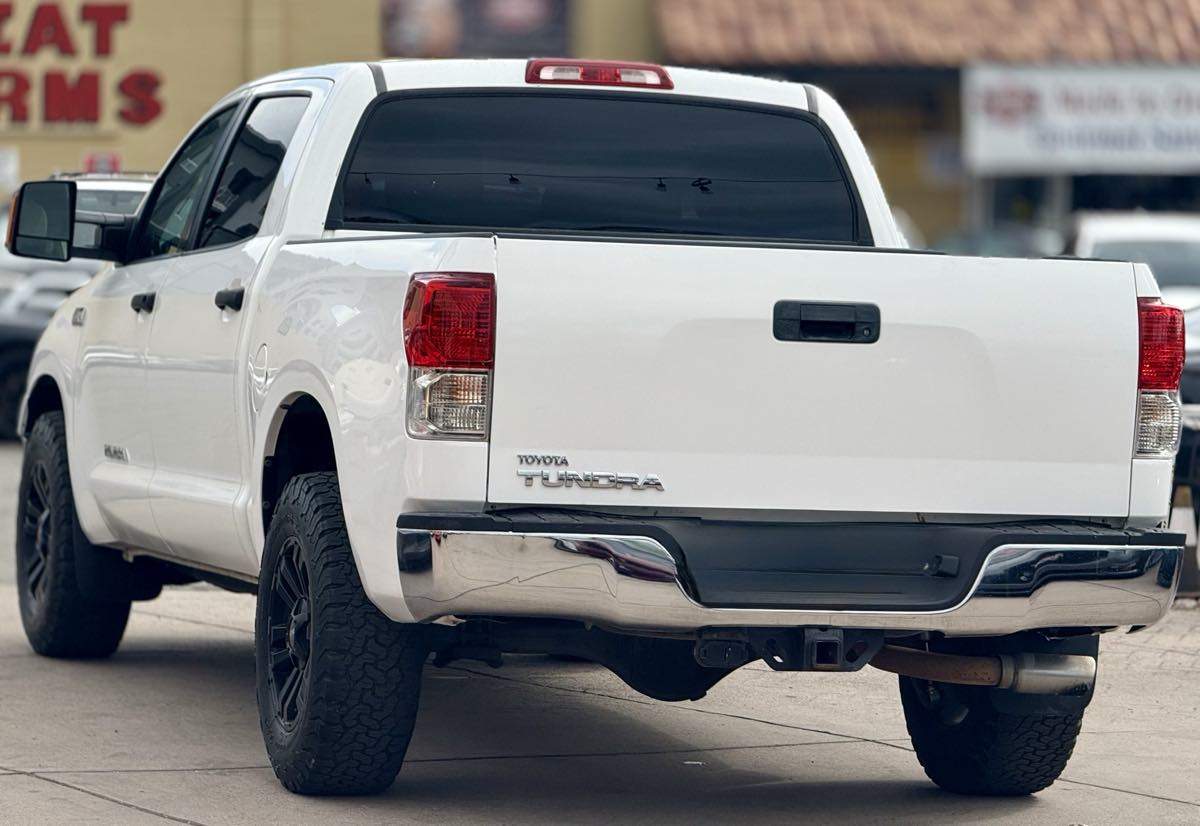 2013 Toyota Tundra SR5 photo 7