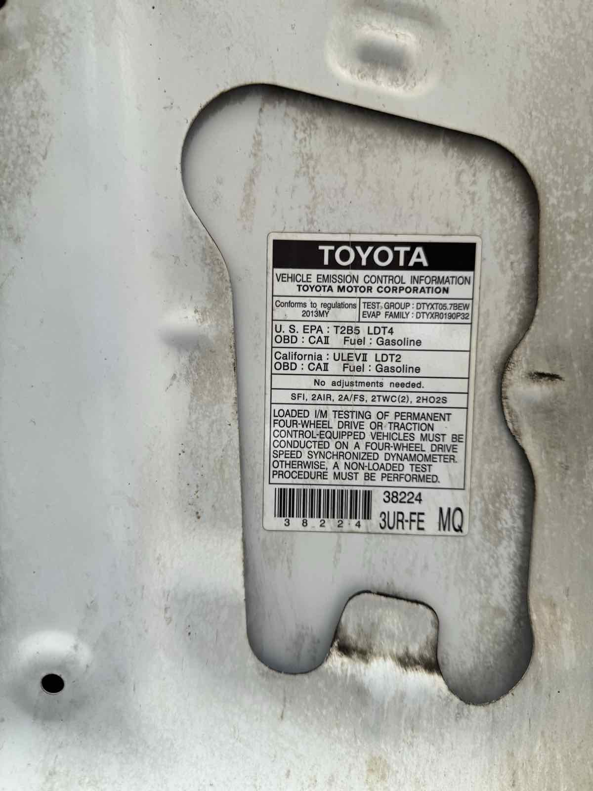 2013 Toyota Tundra SR5 photo 28