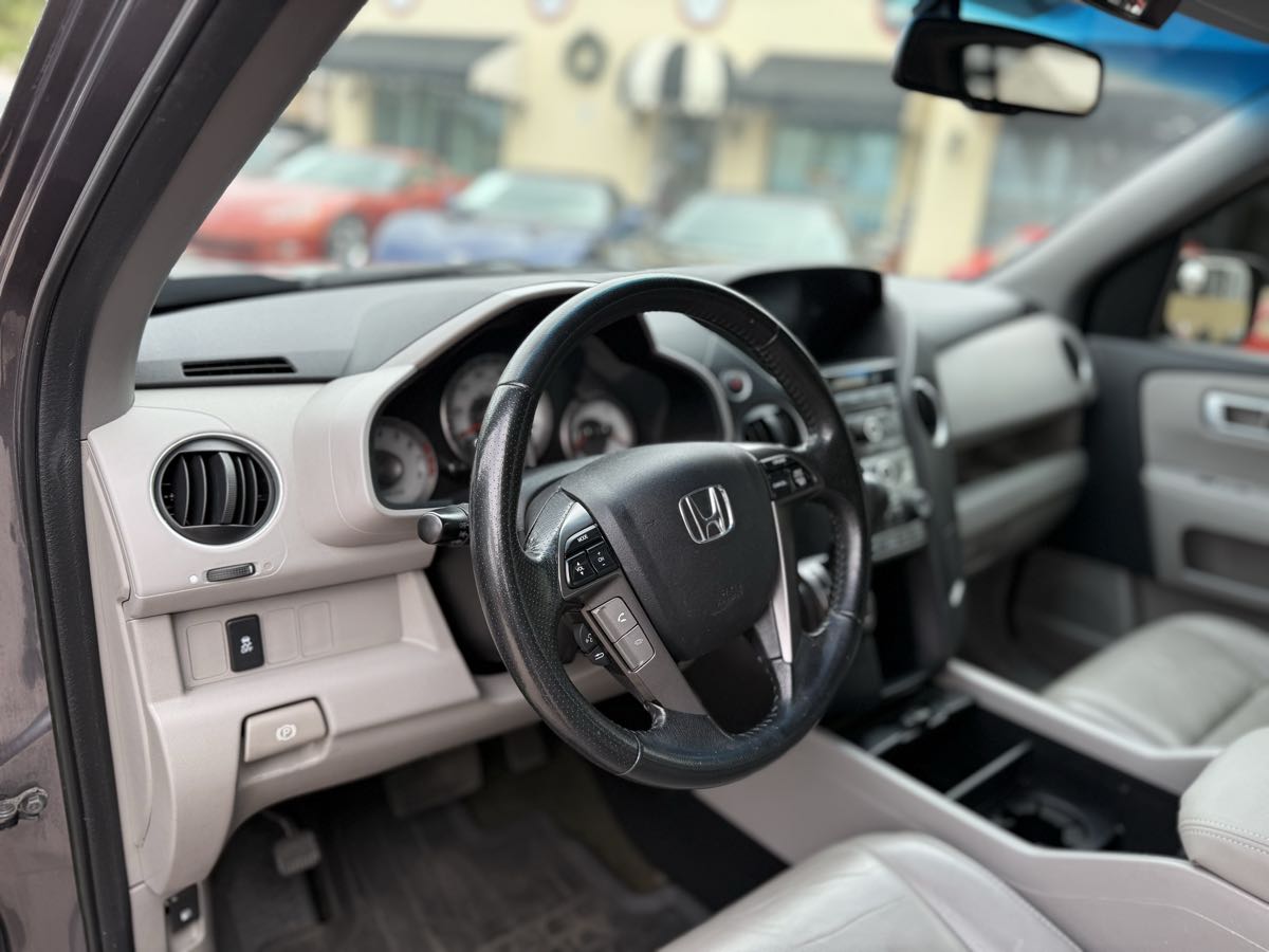 2015 Honda Pilot EX-L photo 14
