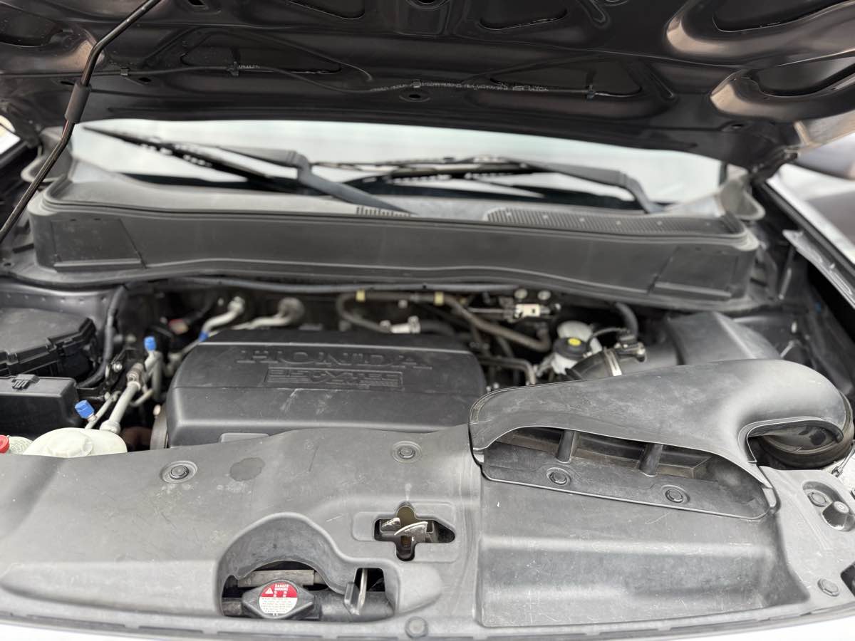 2015 Honda Pilot EX-L photo 21