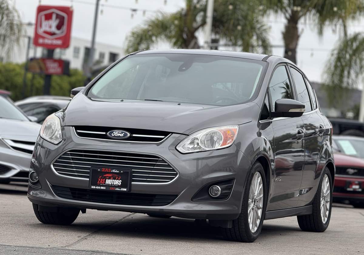 2013 Ford C-Max SEL photo 3