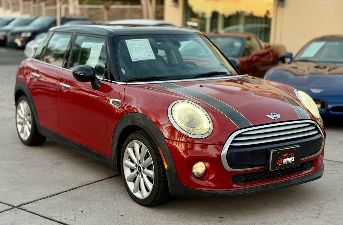 2015 Mini Cooper Hardtop photo 5