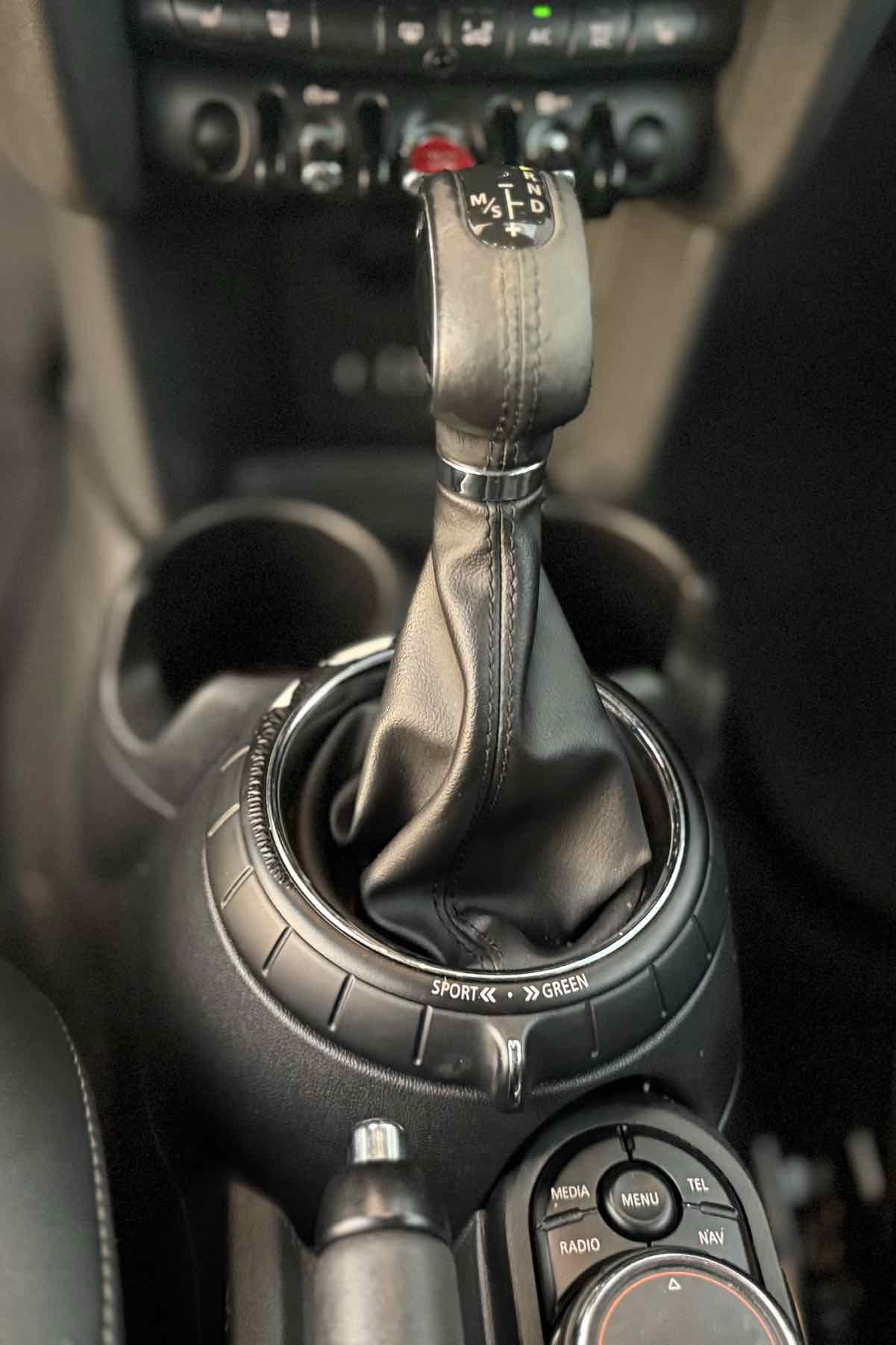 2015 Mini Cooper Hardtop photo 19