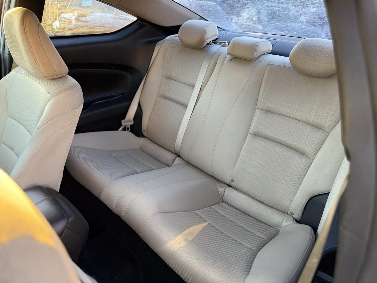 2015 Honda Accord EX photo 14