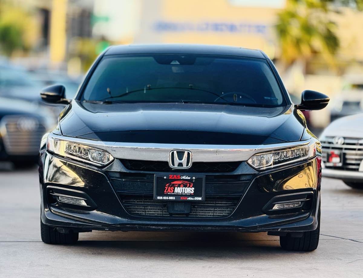 2018 Honda Accord EX-L 2.0T photo 2