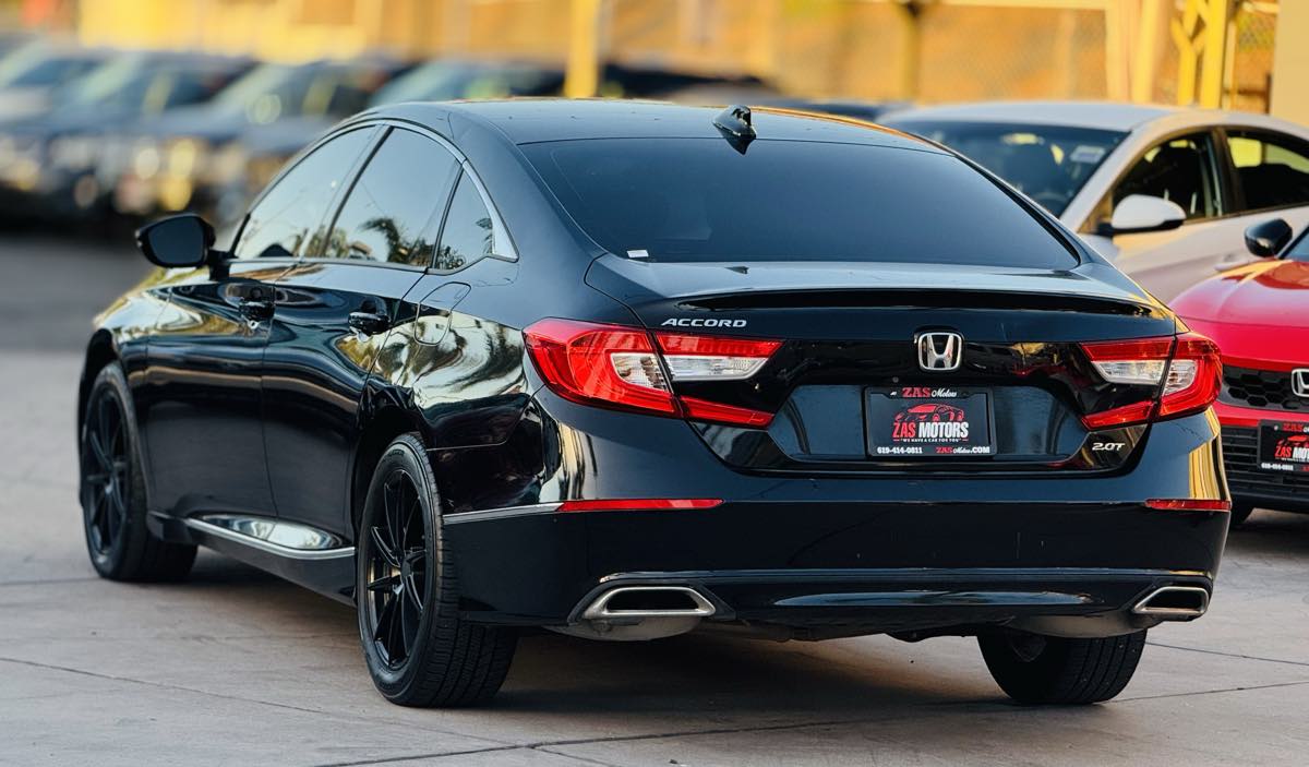 2018 Honda Accord EX-L 2.0T photo 8