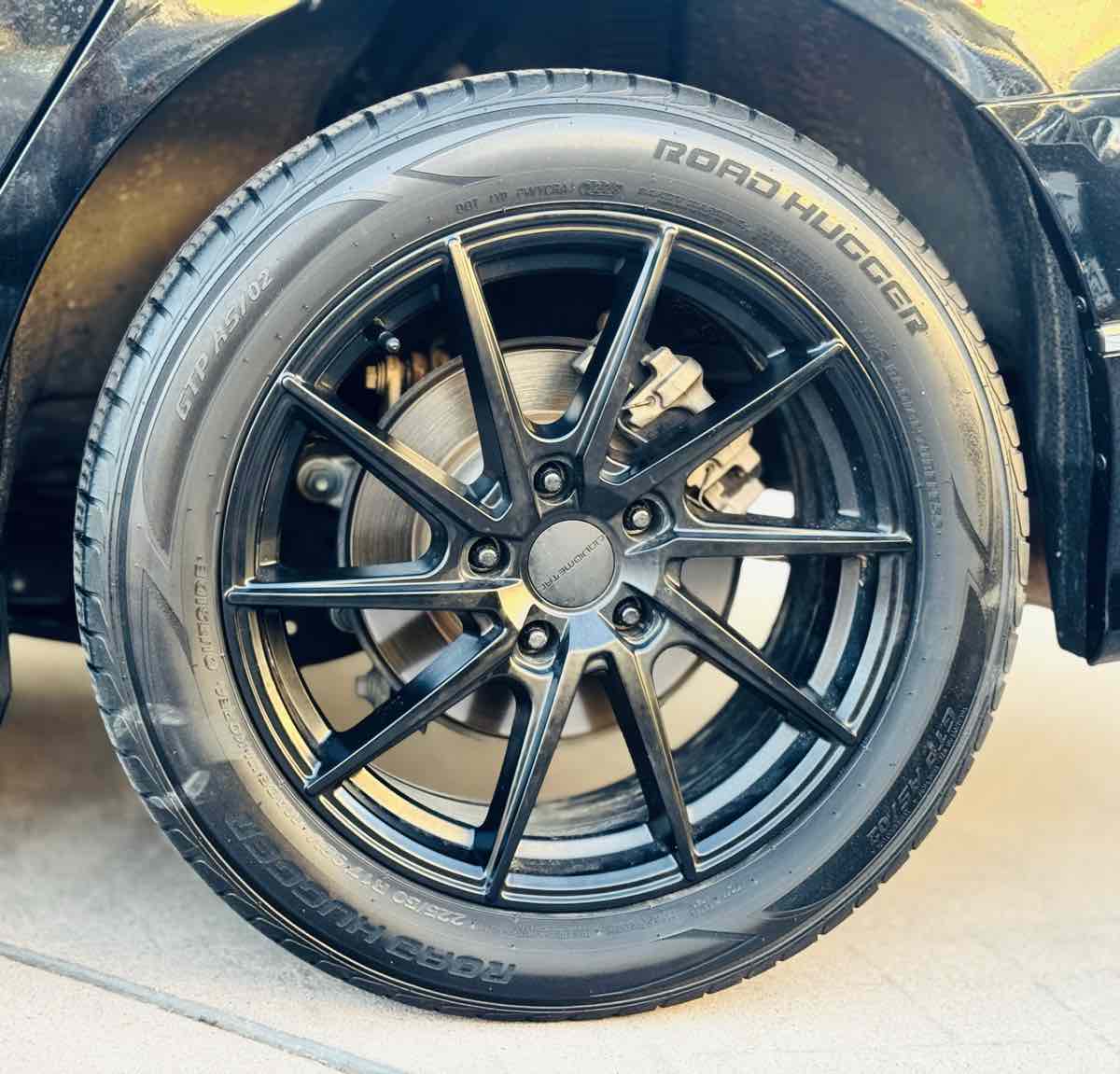 2018 Honda Accord EX-L 2.0T photo 12