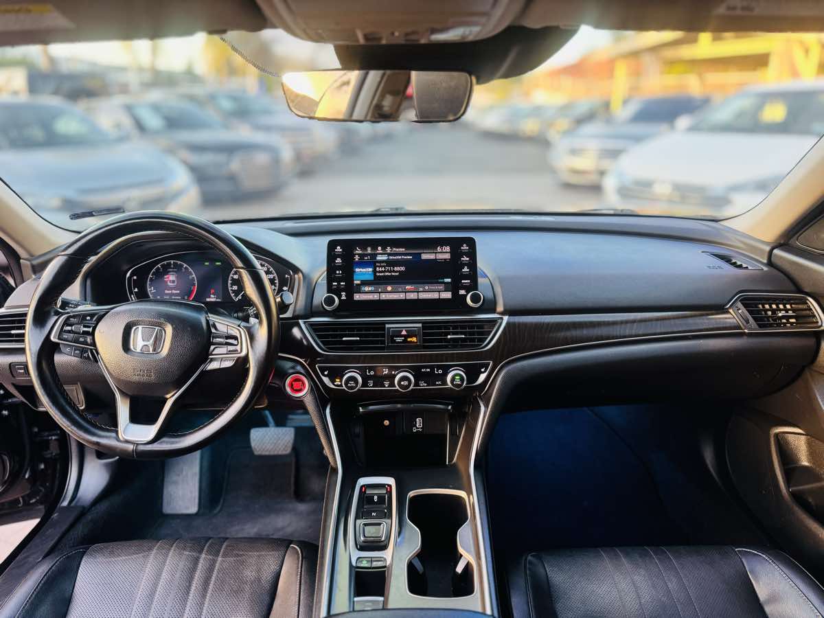 2018 Honda Accord EX-L 2.0T photo 20