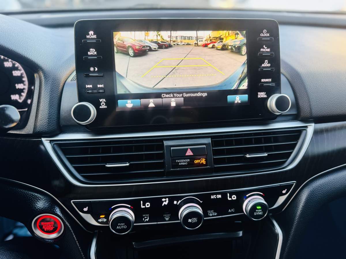 2018 Honda Accord EX-L 2.0T photo 29
