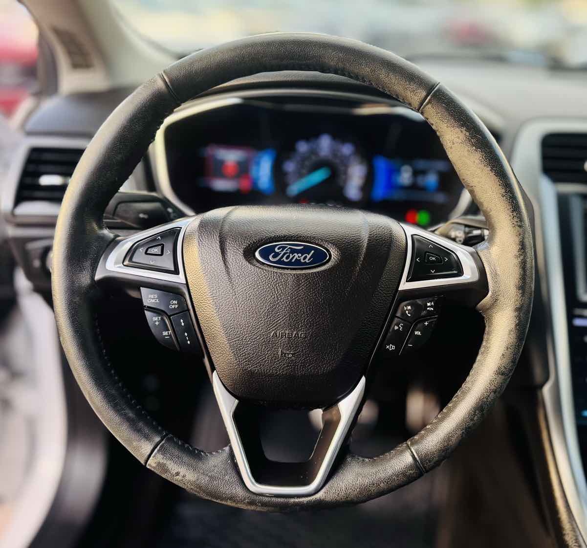 2014 Ford Fusion Titanium Hybrid photo 21