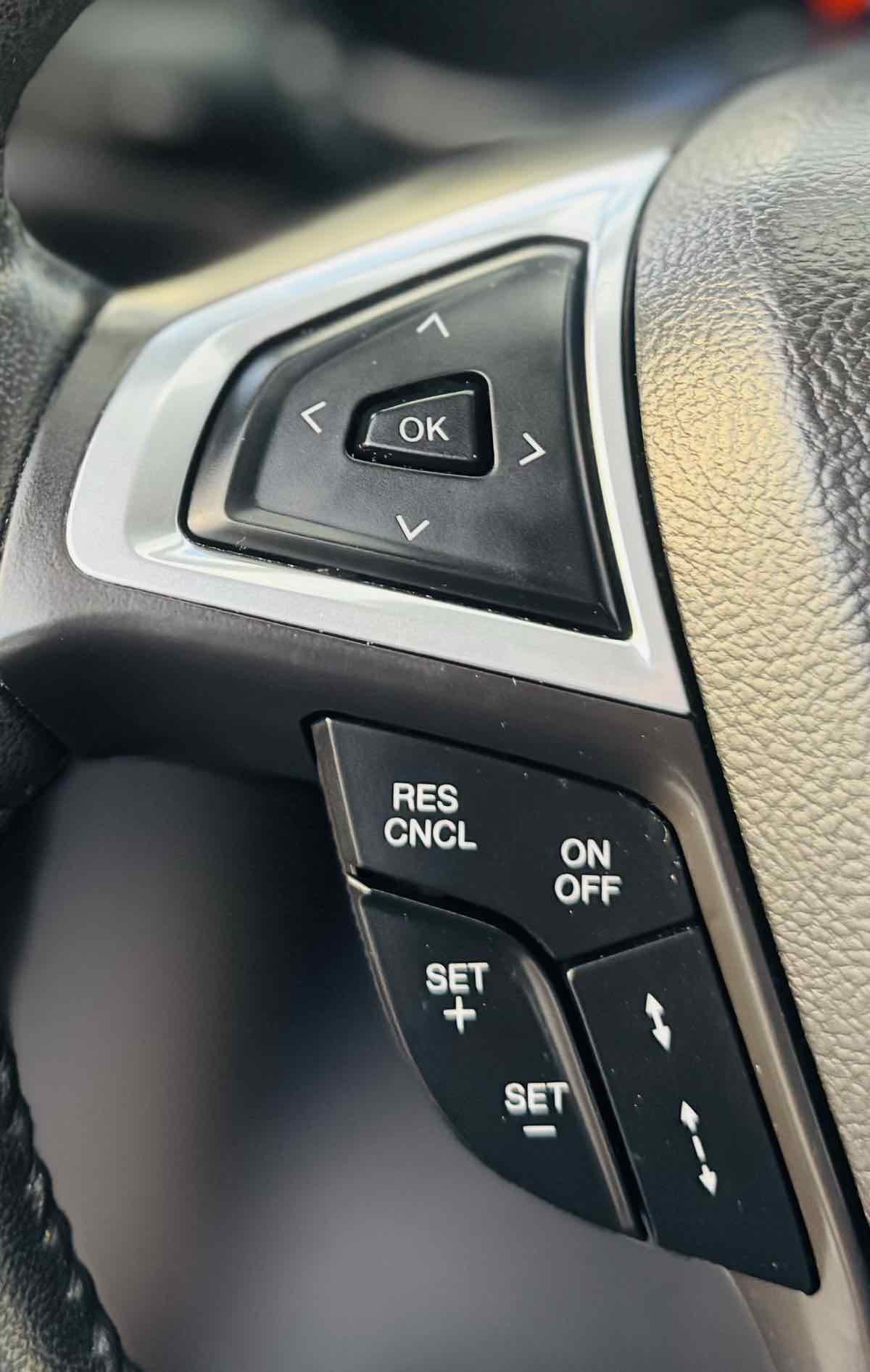 2014 Ford Fusion Titanium Hybrid photo 23
