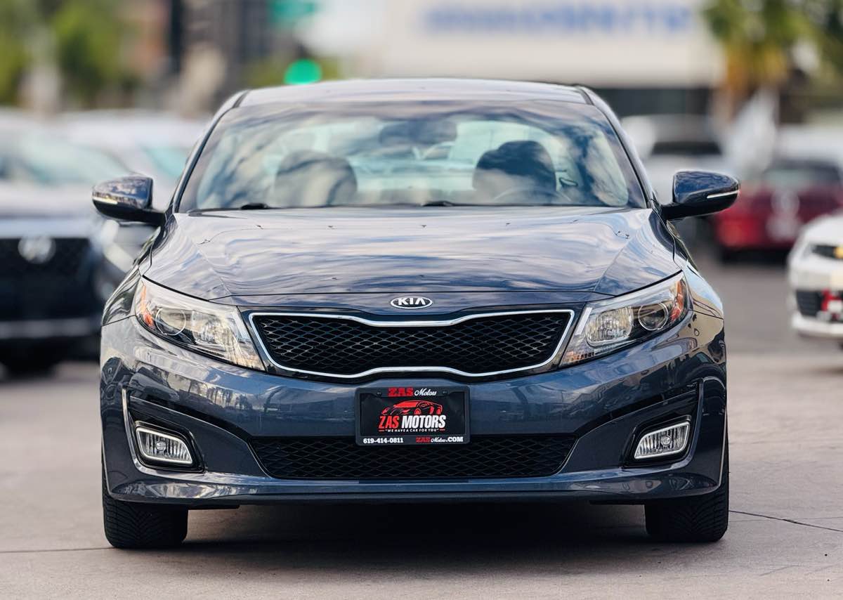 2015 Kia Optima EX photo 2