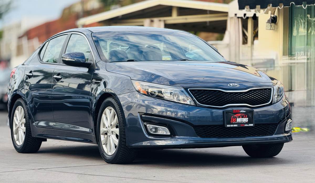 2015 Kia Optima EX photo 4