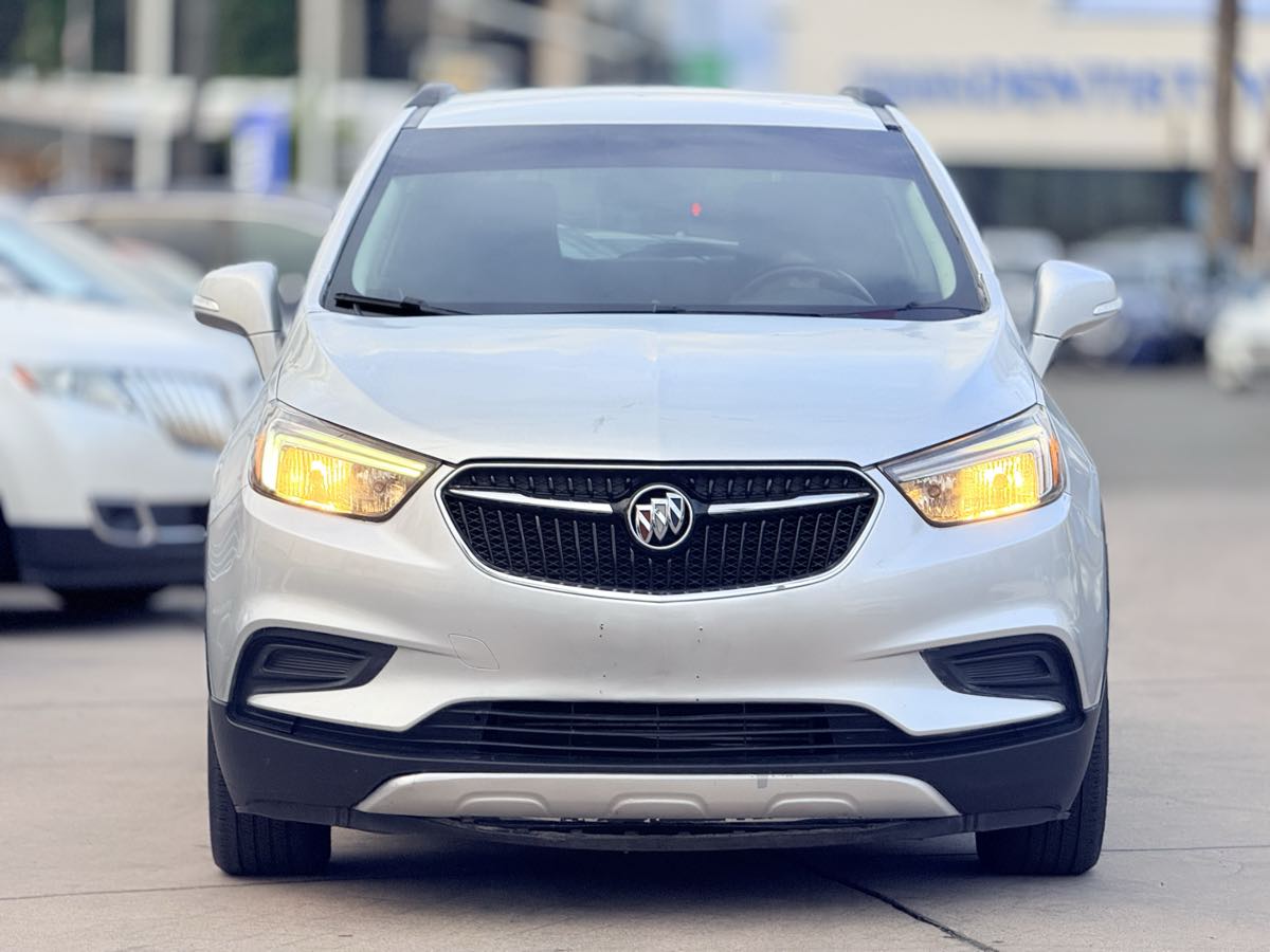 2019 Buick Encore Preferred photo 2