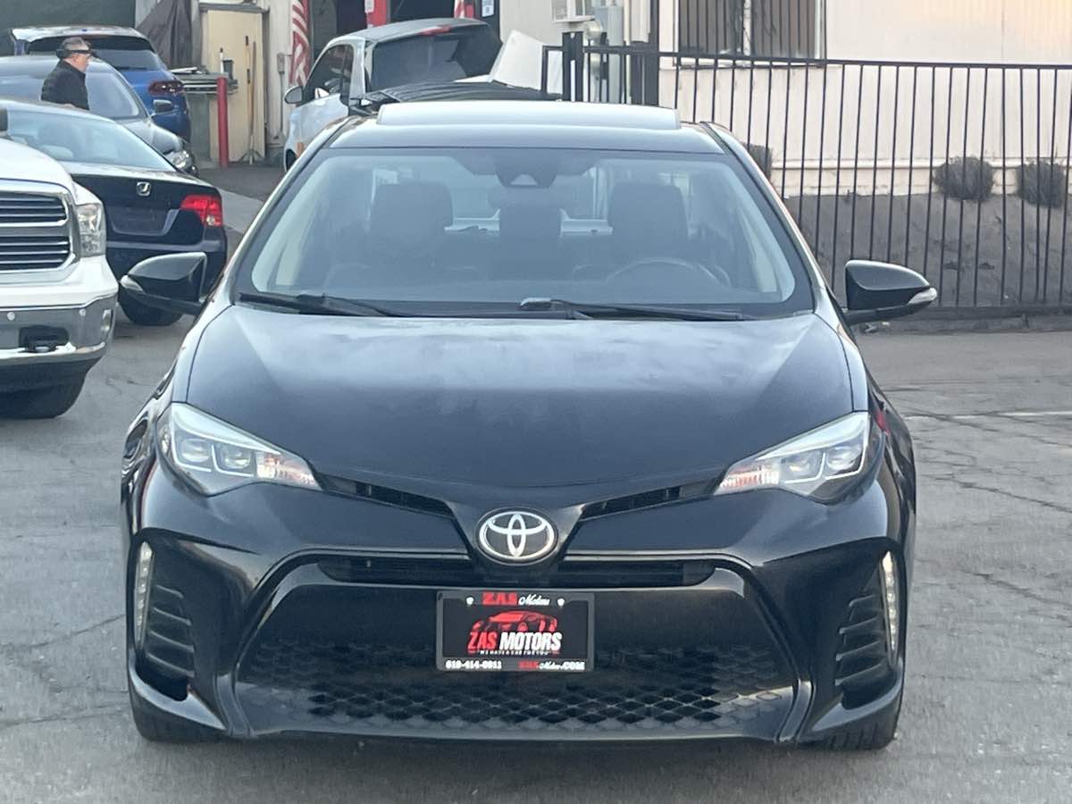 2019 Toyota Corolla L photo 2