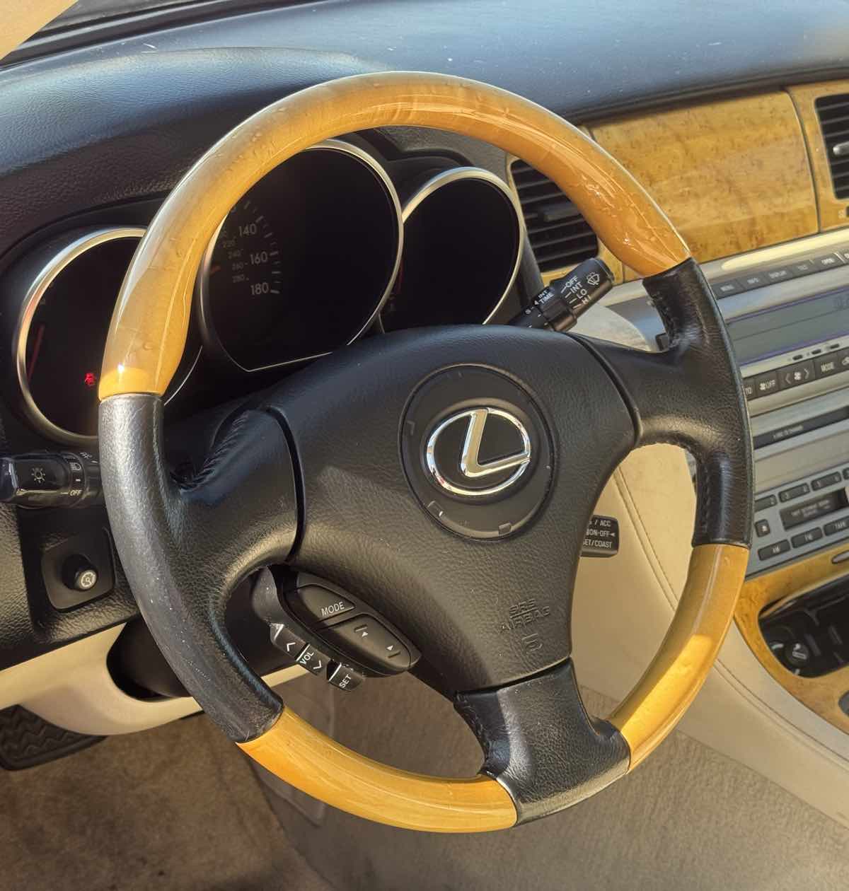 2004 Lexus SC 430 - Photo 15