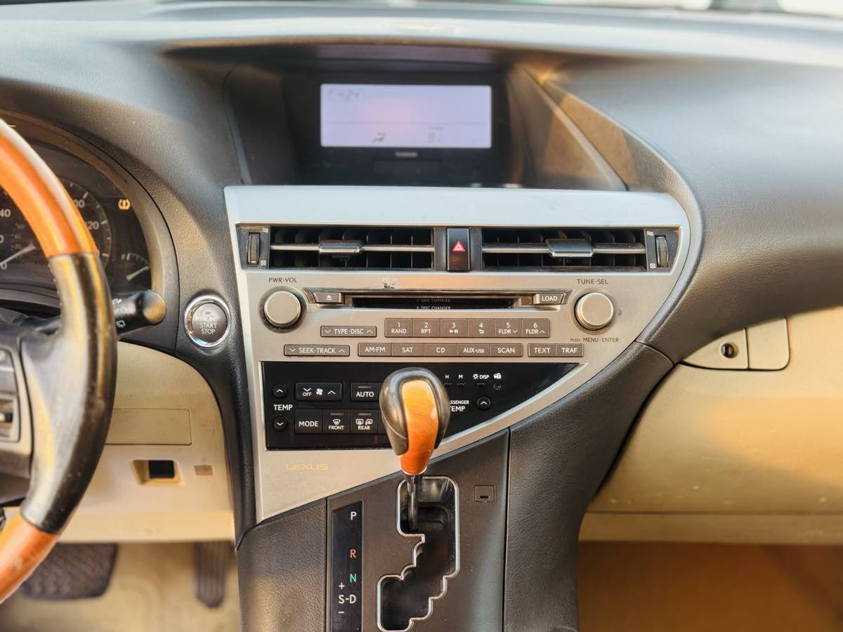 2011 Lexus RX 350 - Photo 22