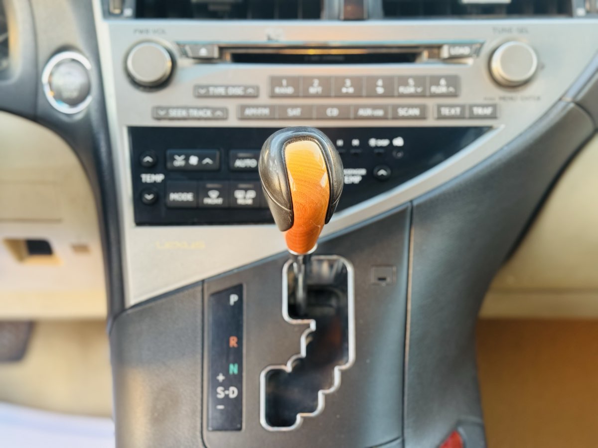 2011 Lexus RX 350 - Photo 24