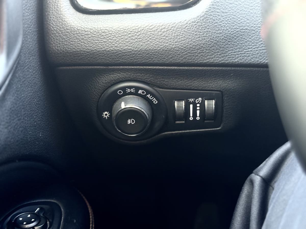 2019 Jeep Compass Limited - Photo 29