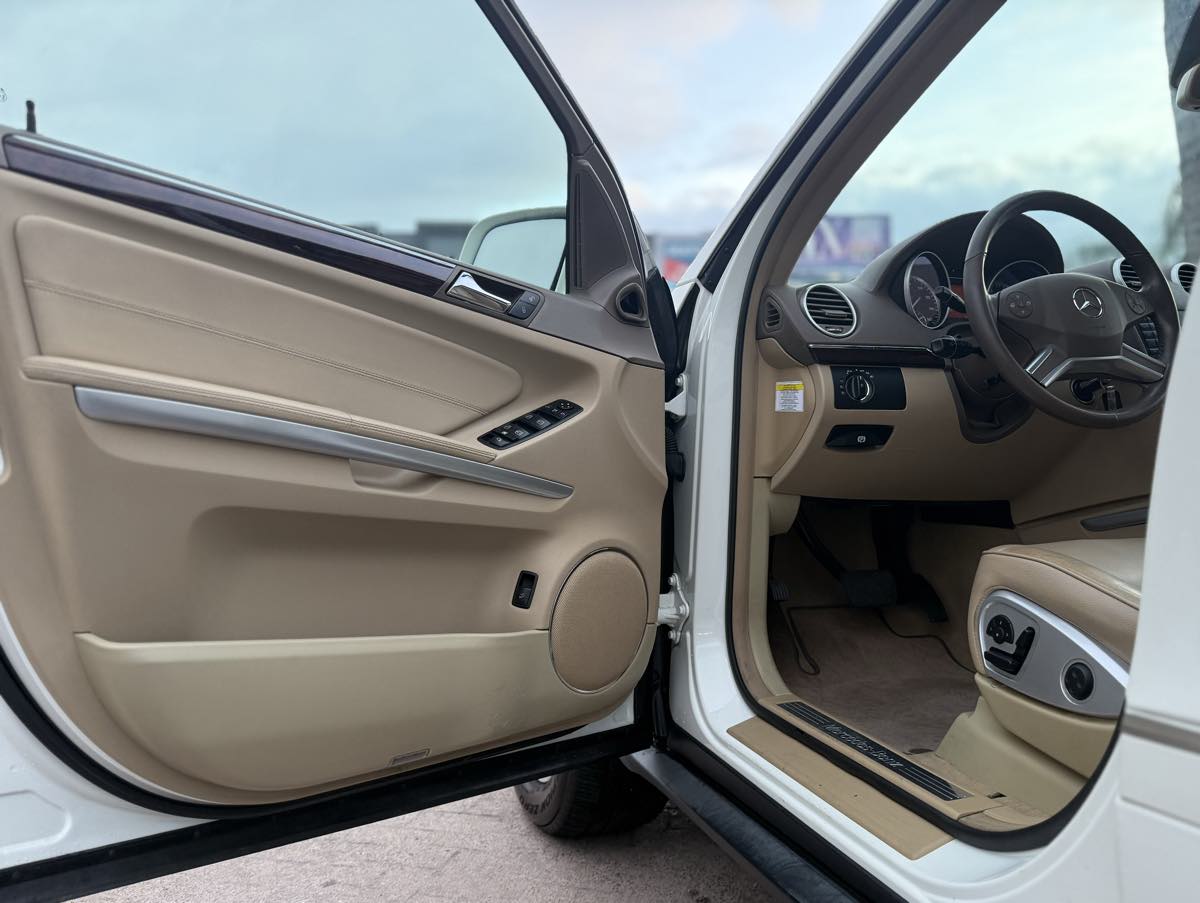 2010 Mercedes-Benz GL-Class GL450 - Photo 23