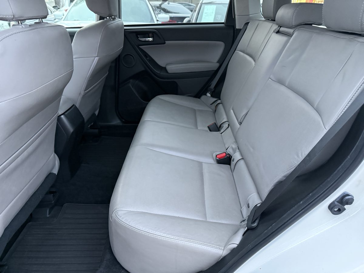 2015 Subaru Forester i Limited - Photo 17