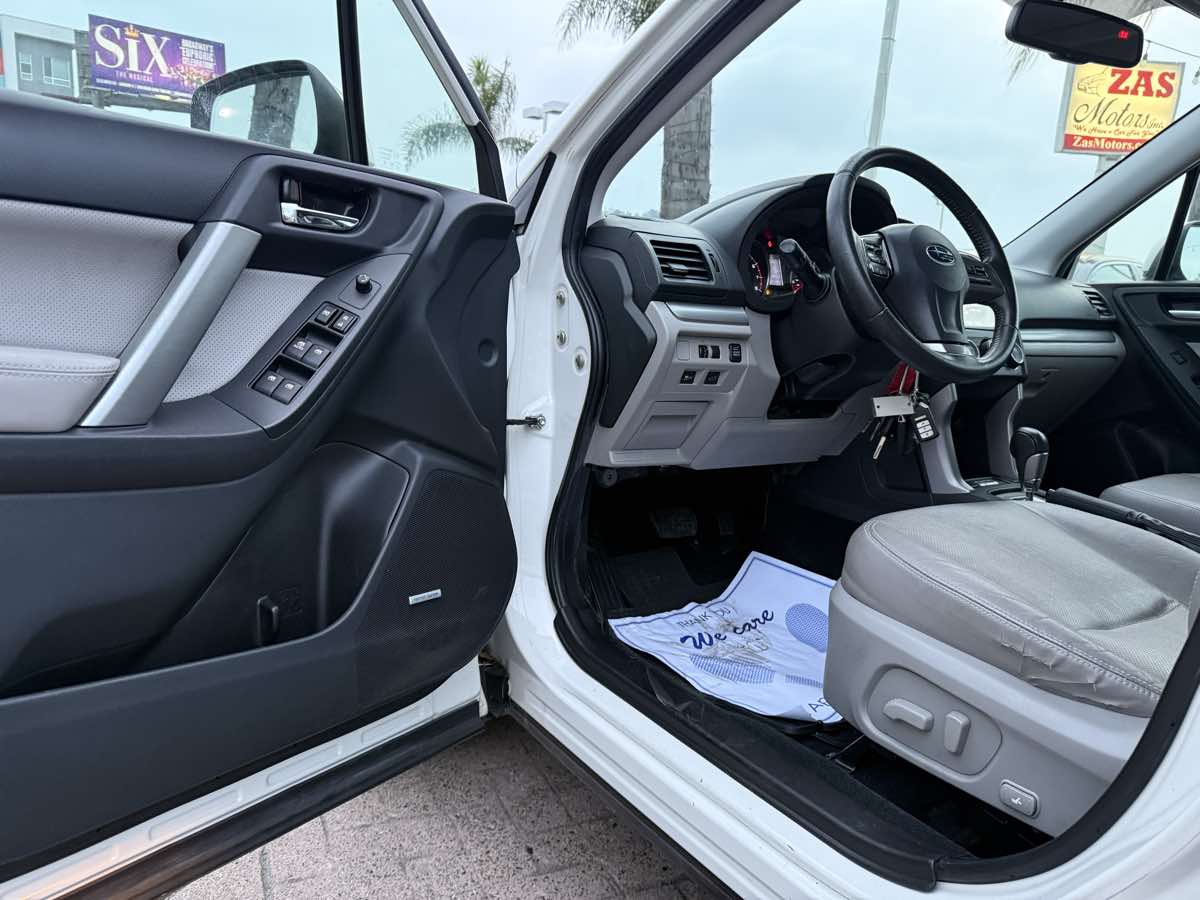 2015 Subaru Forester i Limited - Photo 18