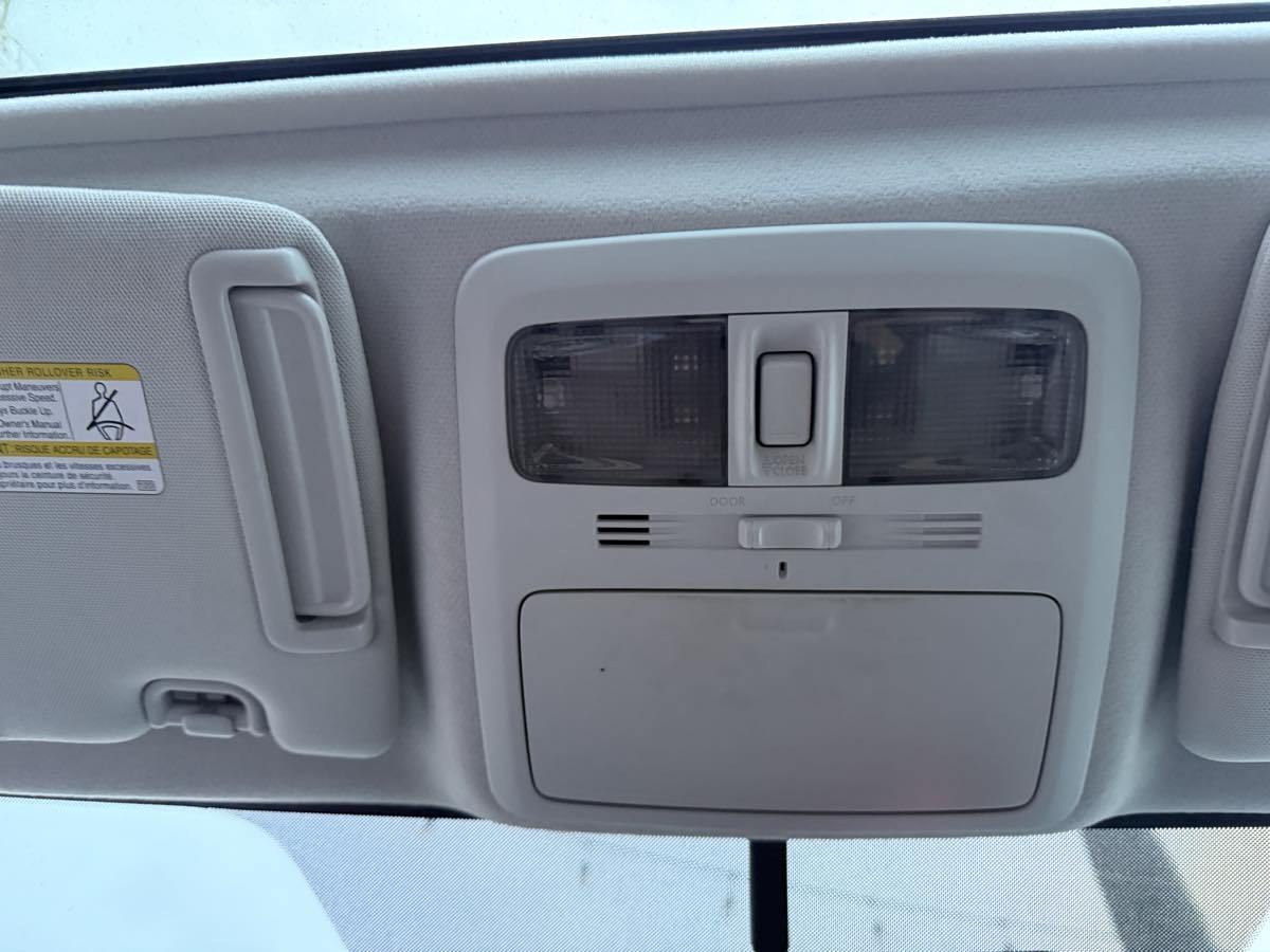 2015 Subaru Forester i Limited - Photo 29