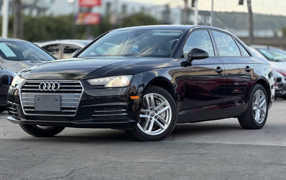 2017 Audi A4 2.0T FWD S tronic Premium's photo