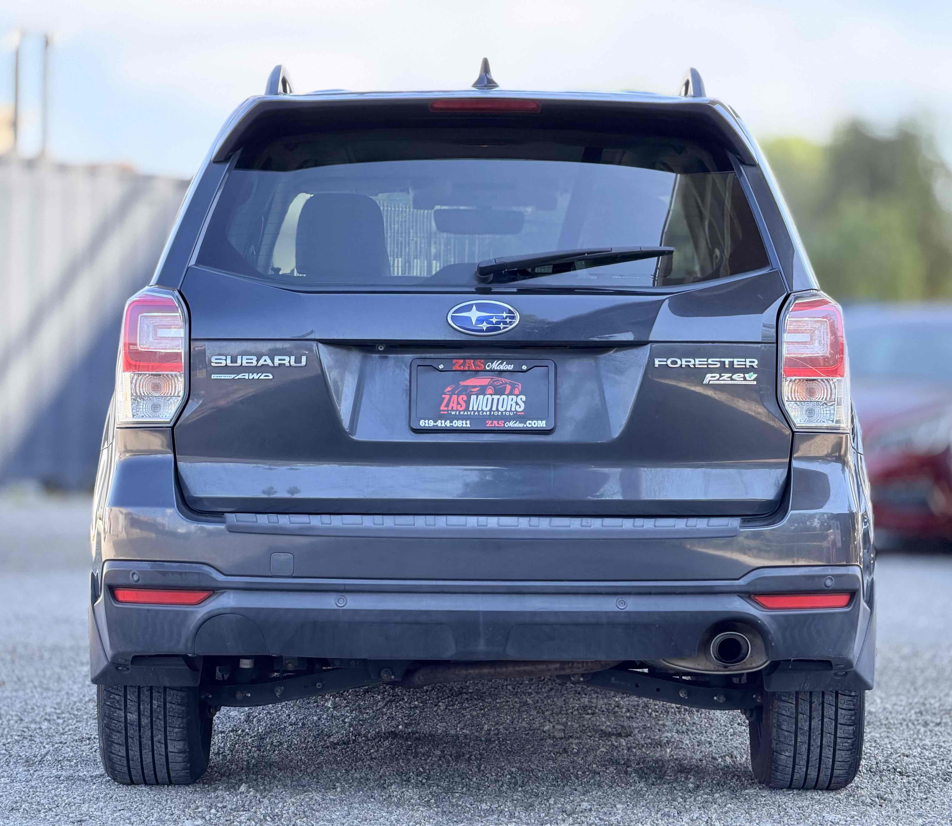 2017 Subaru Forester Limited - Photo 6