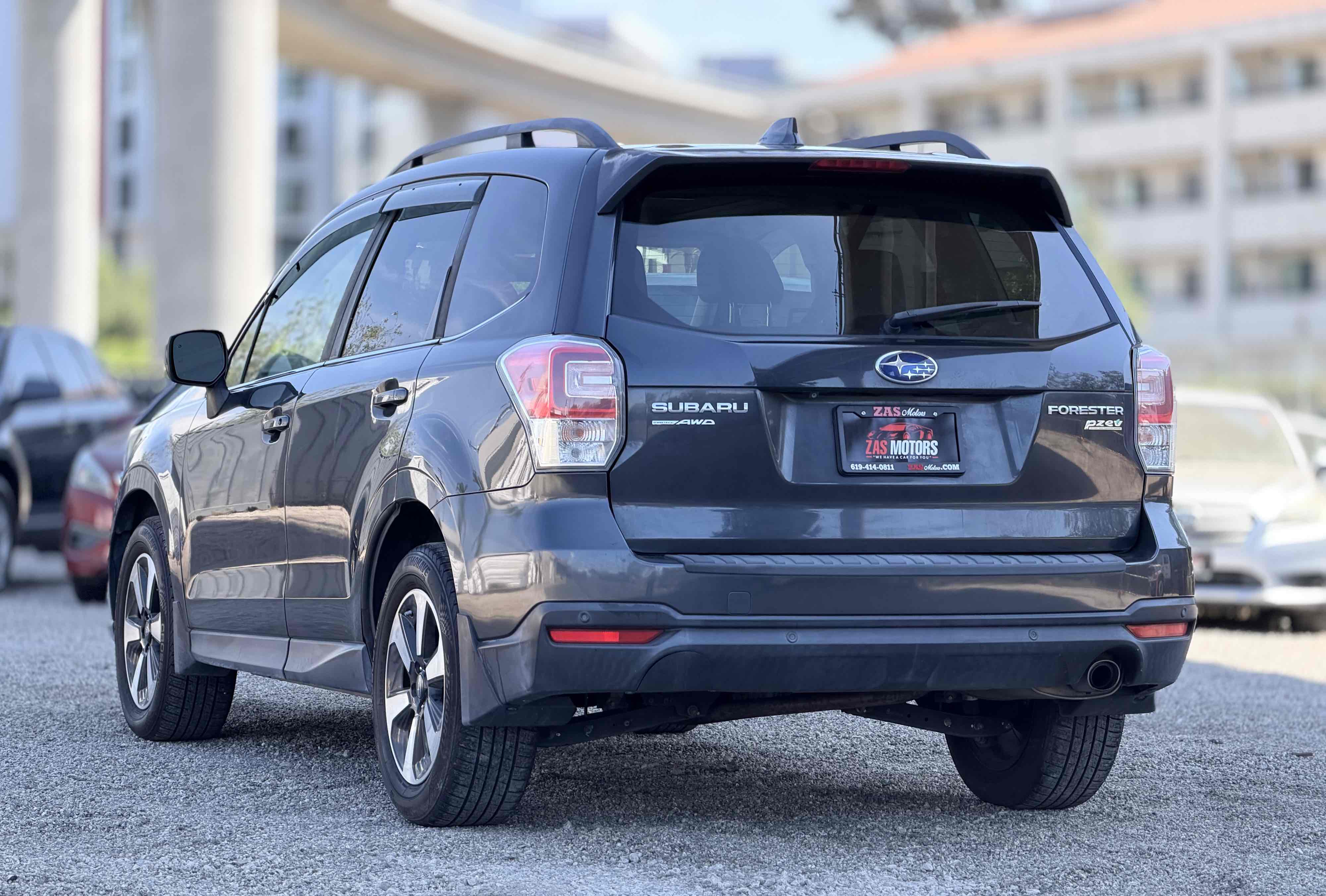 2017 Subaru Forester Limited - Photo 8