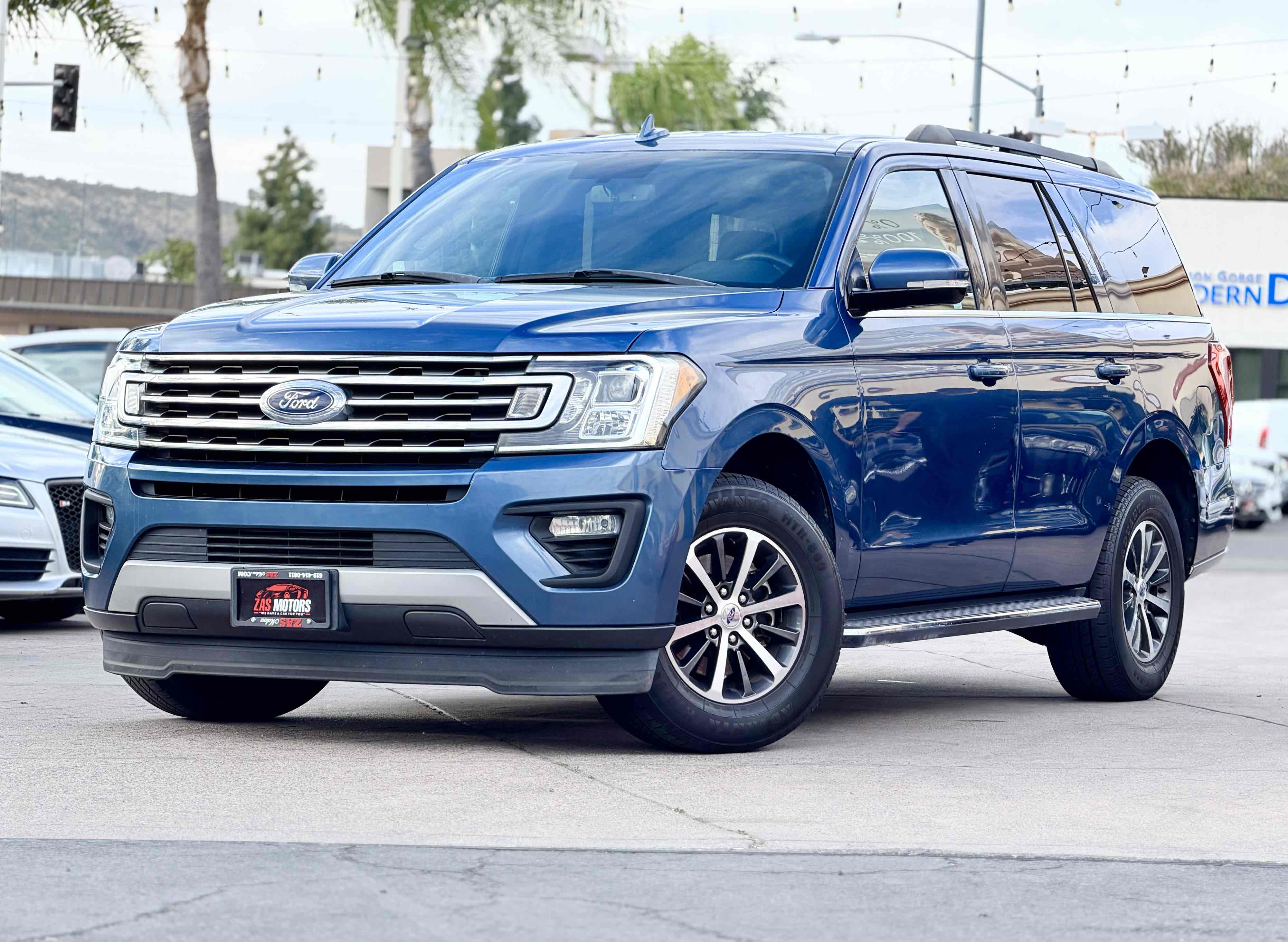 2019 Ford Expedition XLT's photo