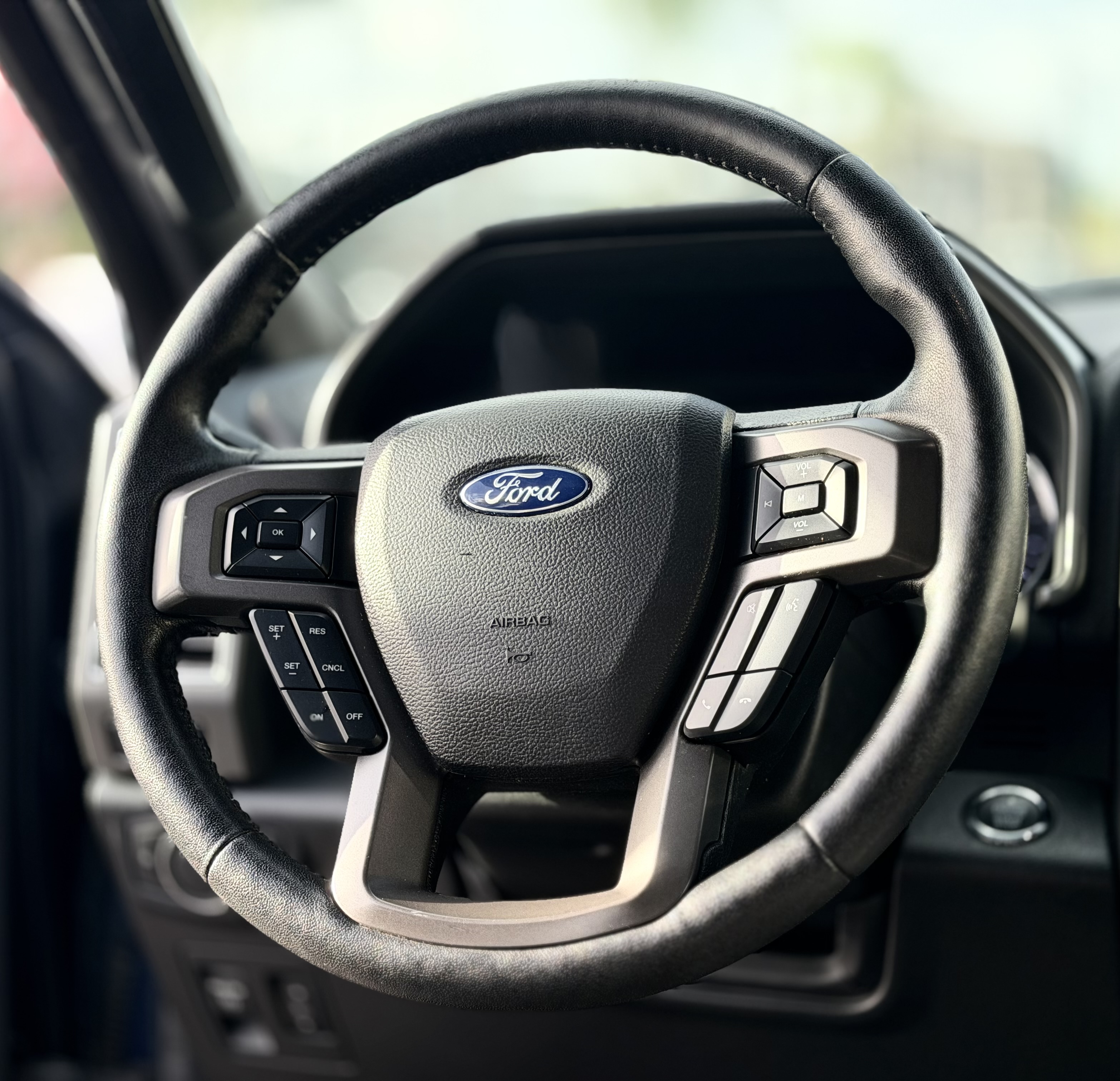 2019 Ford Expedition XLT - Photo 32