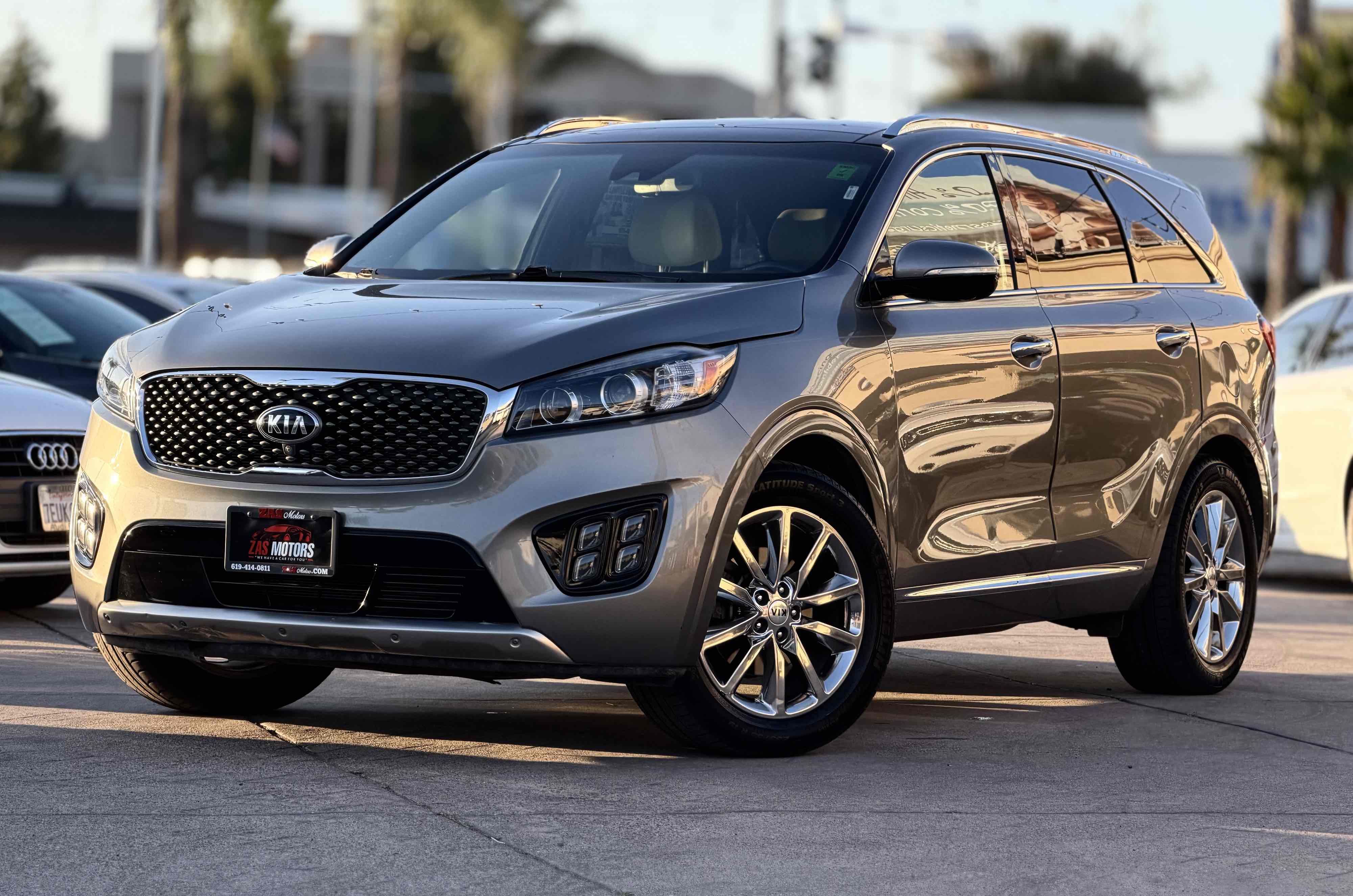 2016 Kia Sorento Limited V6 AT's photo