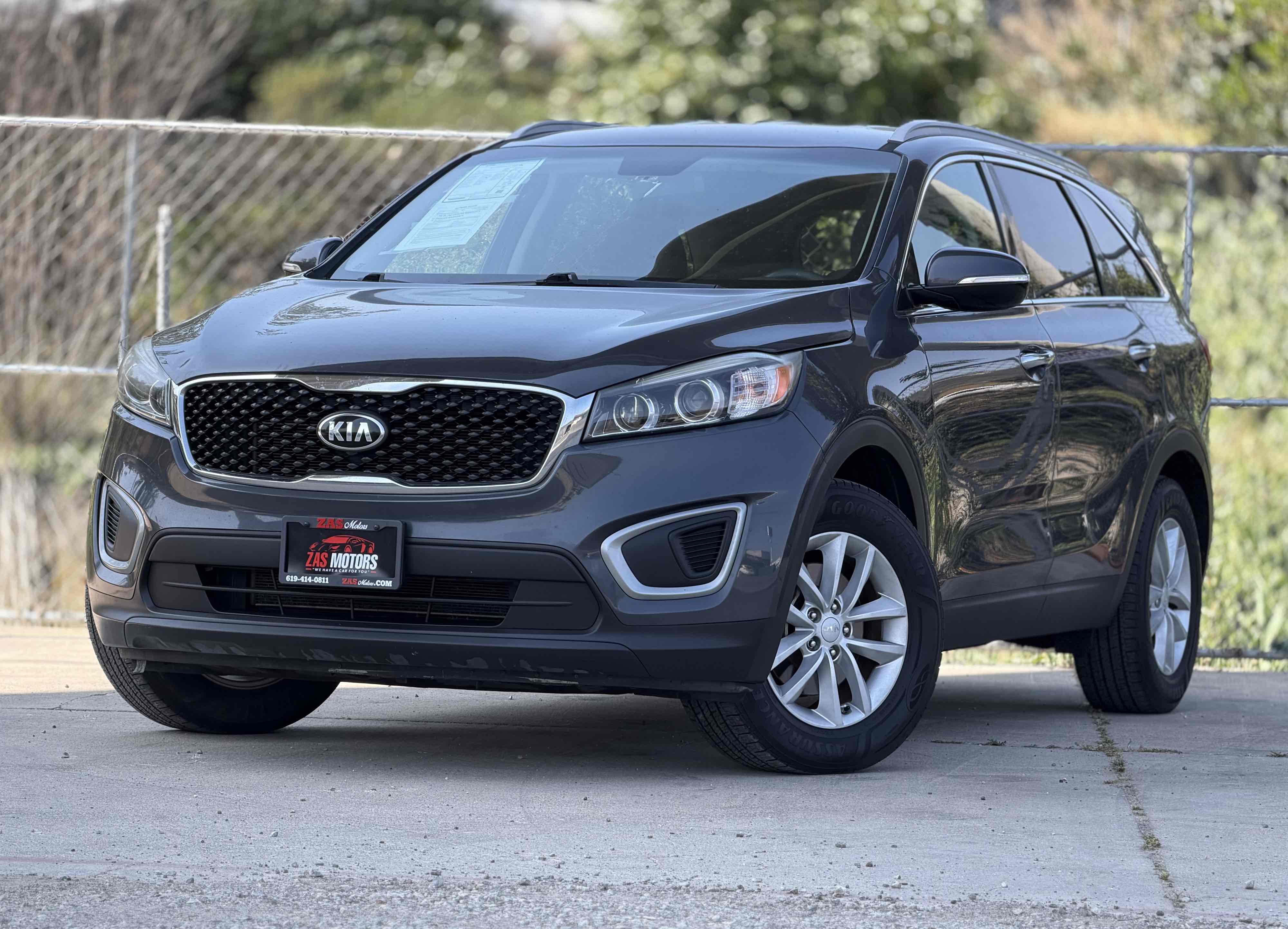 2018 Kia Sorento LX AT's photo