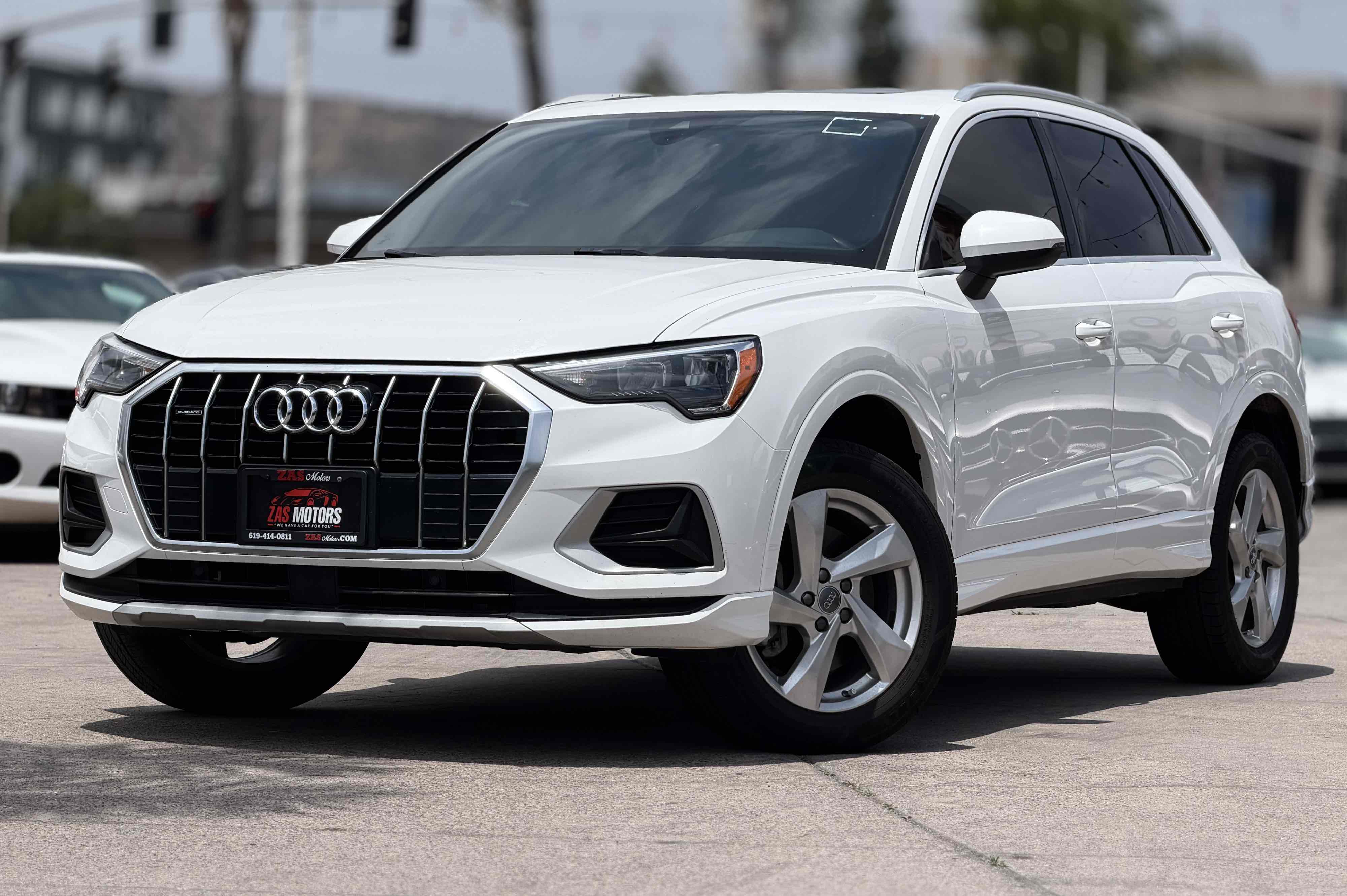 2020 Audi Q3 45 TFSI Premium quattro's photo