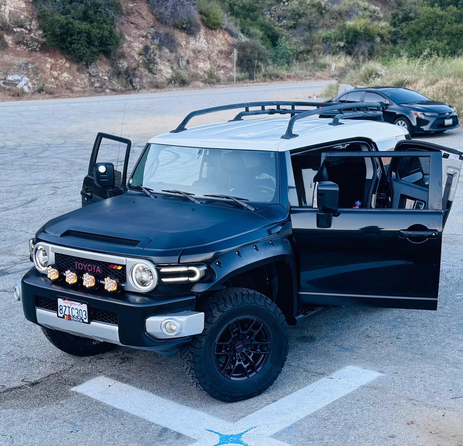 2007 Toyota FJ Cruiser 4x4's photo