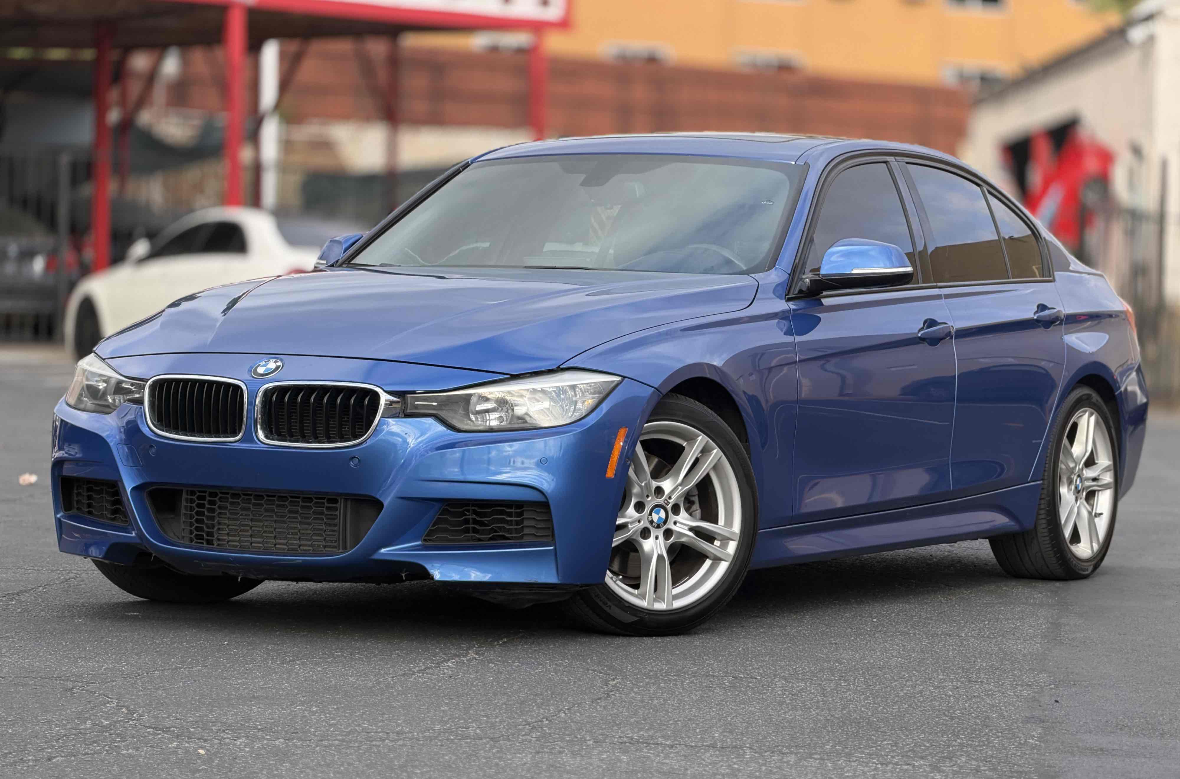 2013 BMW 3 Series 328i Sedan's photo