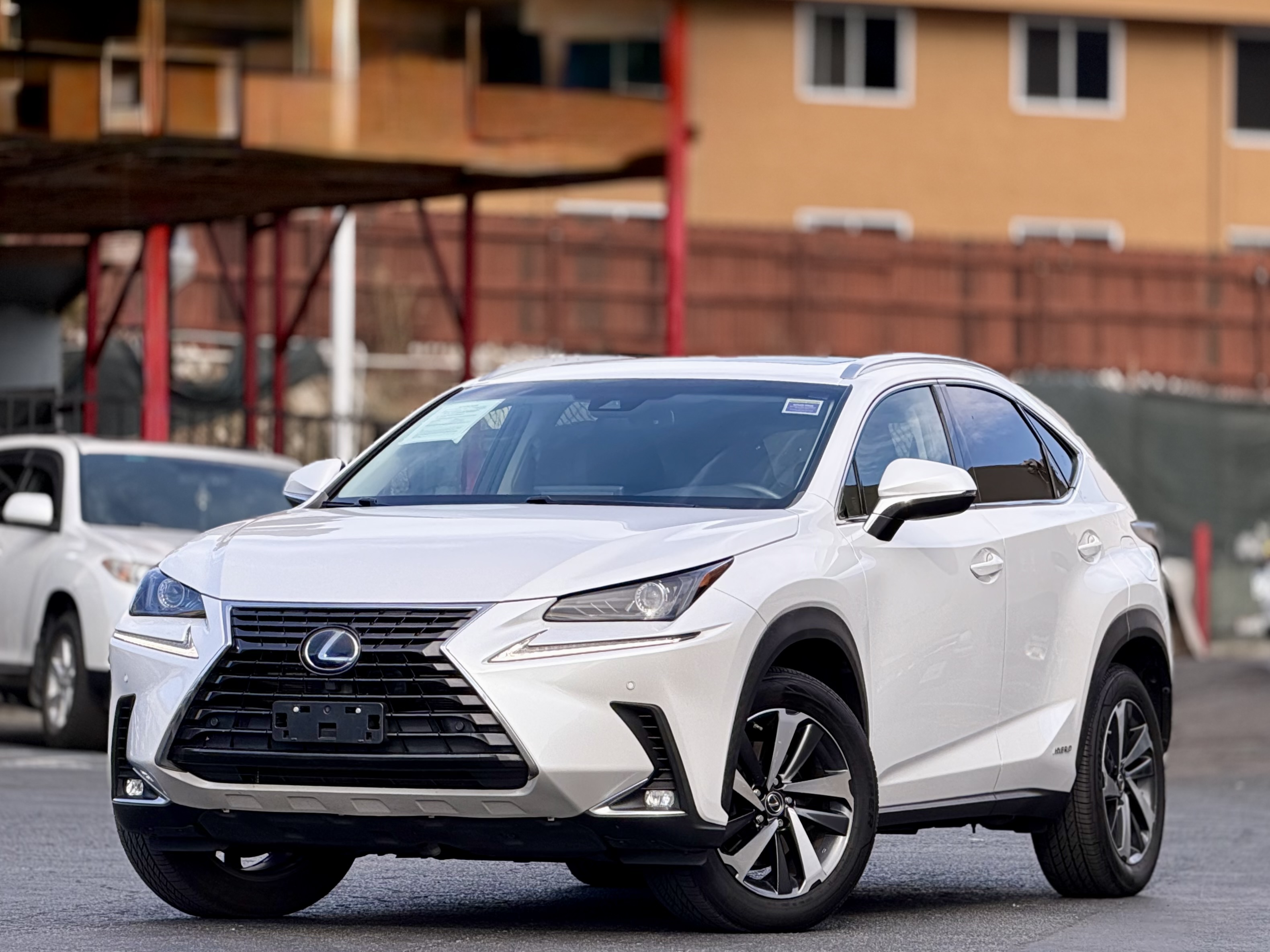 2018 Lexus NX 300h AWD(CLEAN TITLE)