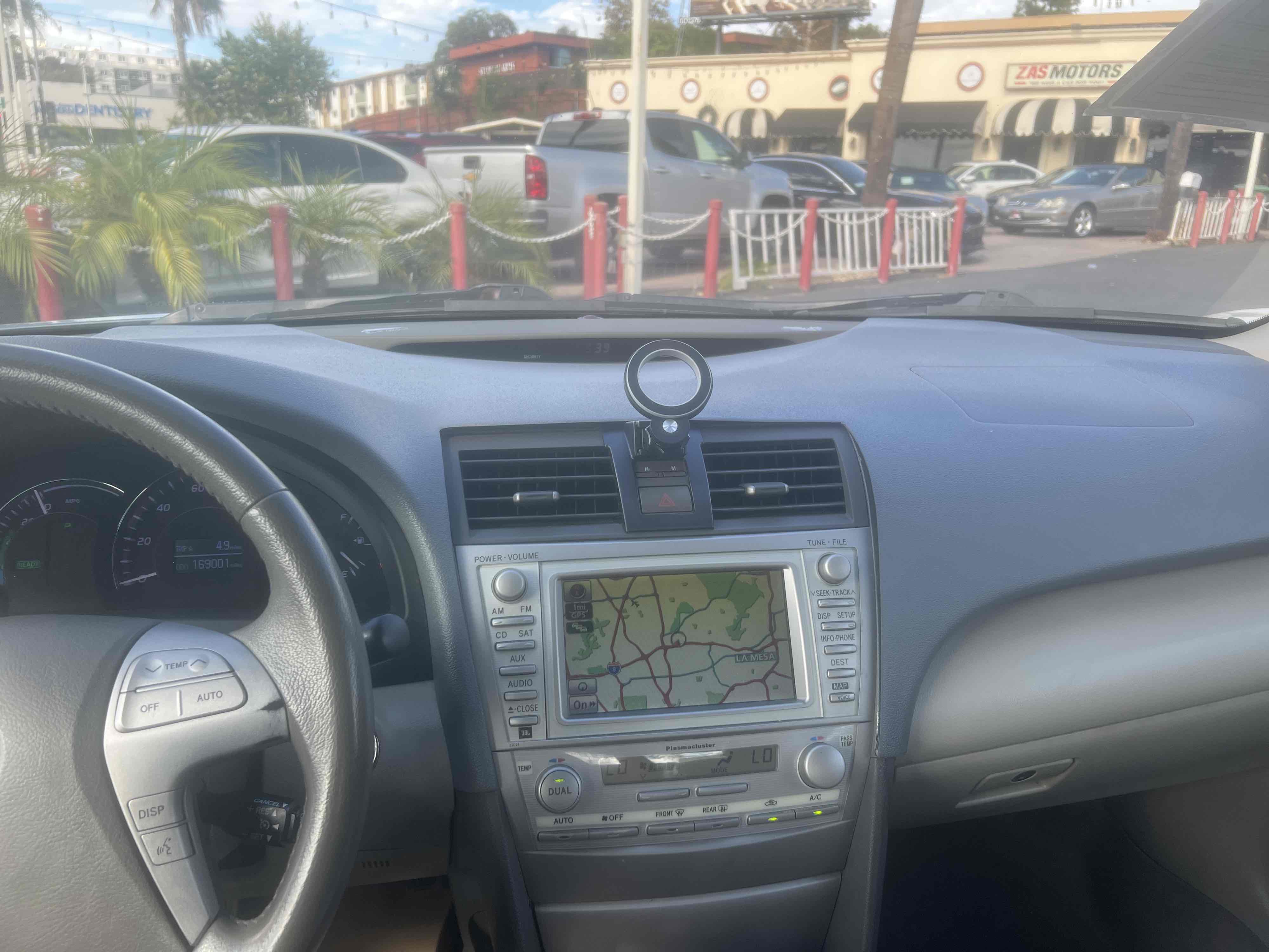 Toyota Camry photo 19