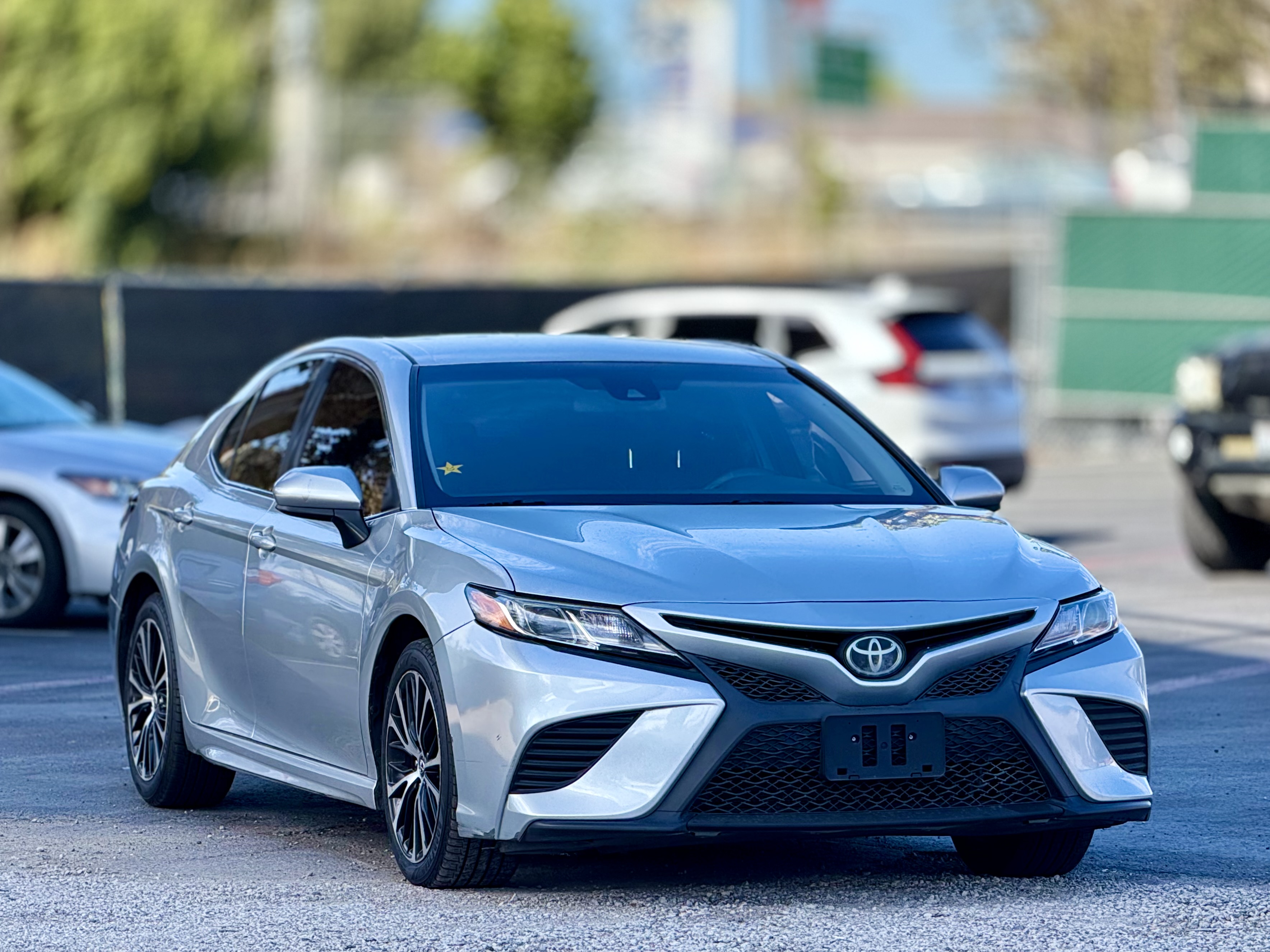 Toyota Camry photo 3