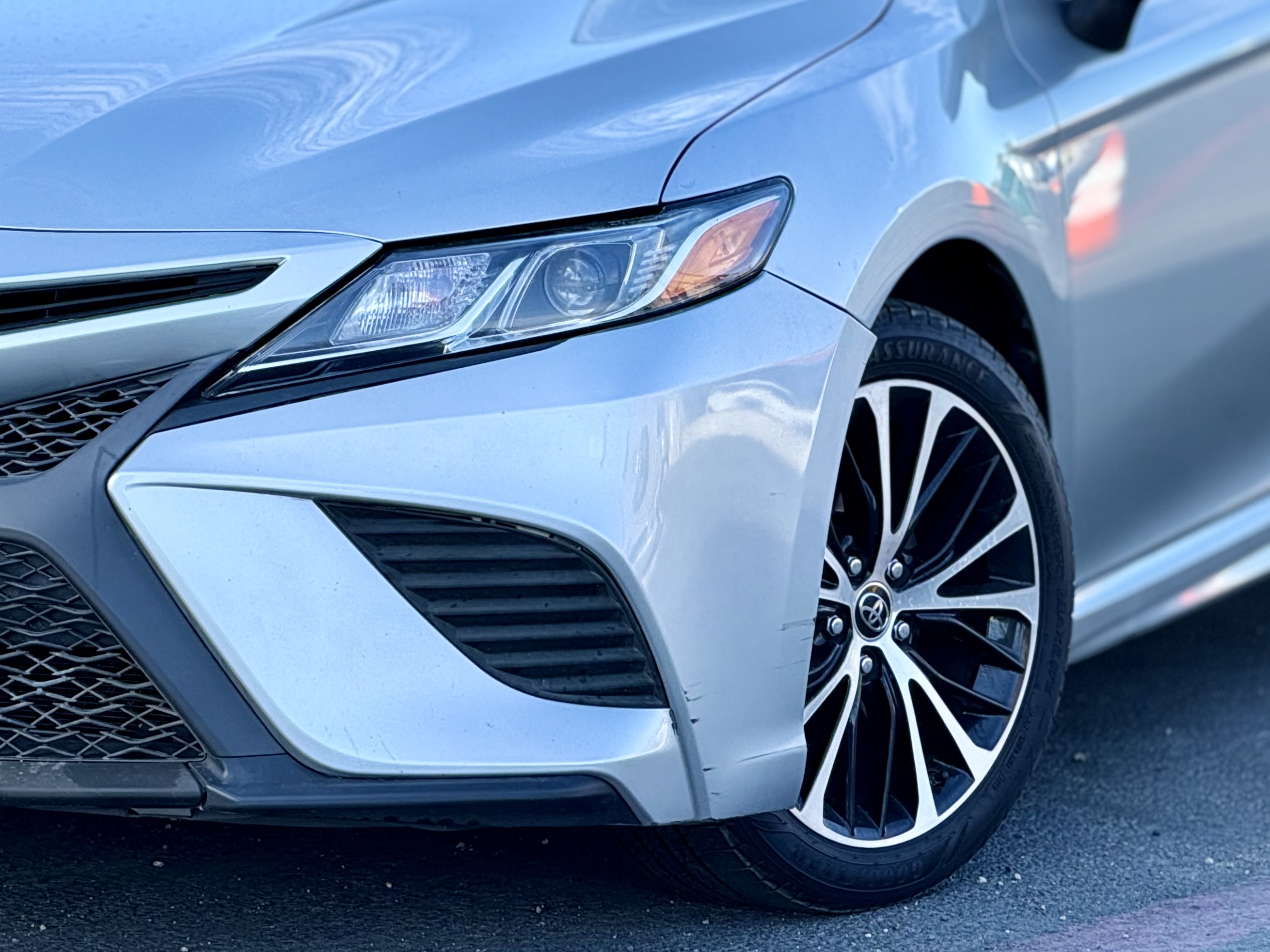 Toyota Camry photo 14
